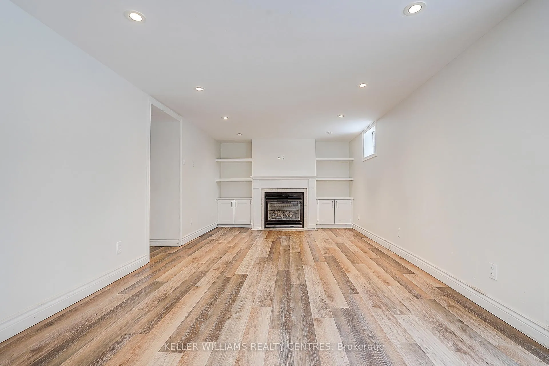 Photo 33 of 17 Sir Kay Drive, Markham, Markham Village — HOMEH