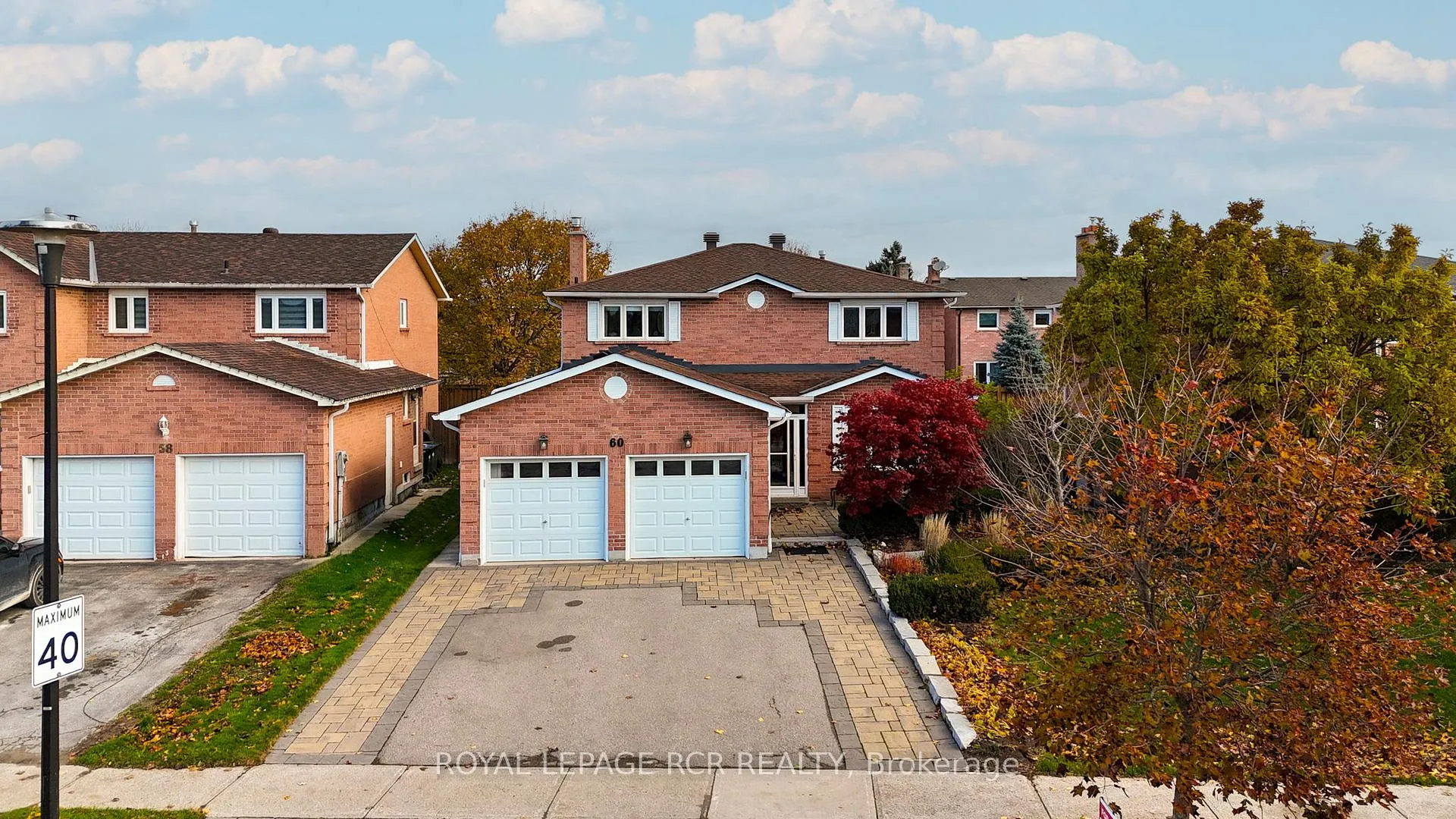 Photo 1 of 60 Royal Terrace Crescent, Caledon, Bolton East — HOMEH