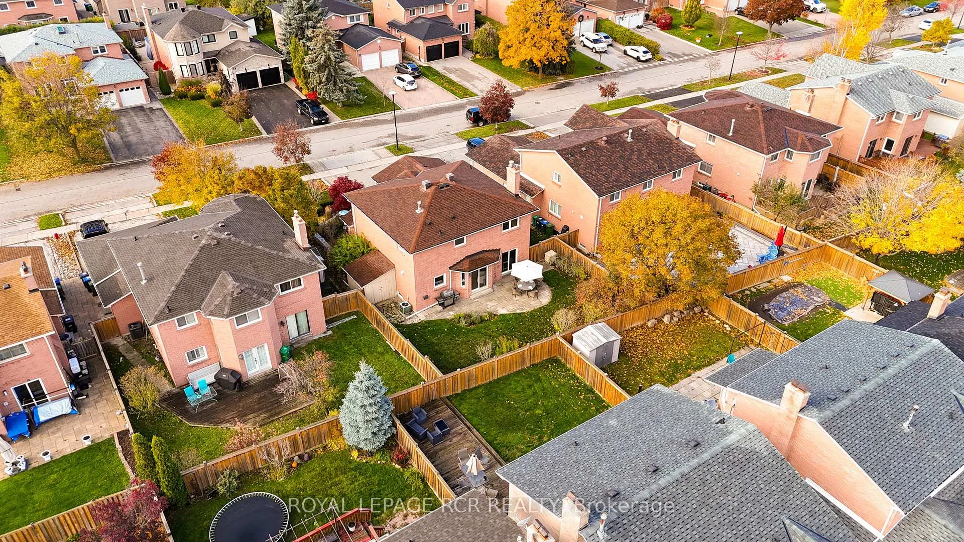 Photo 41 of 60 Royal Terrace Crescent, Caledon, Bolton East — HOMEH