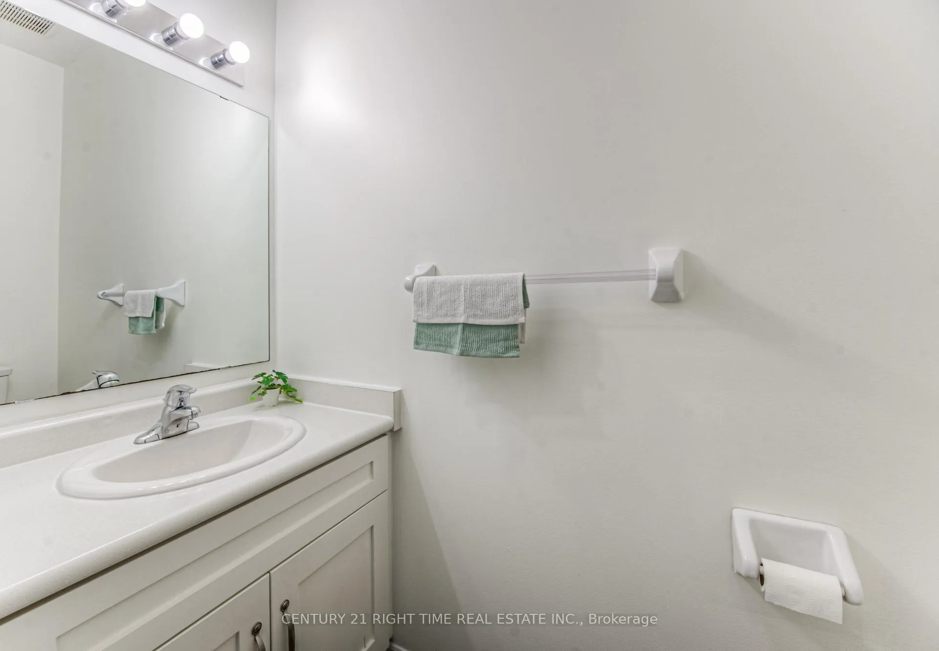 Photo 7 of 382 Beechdrops Drive, Waterloo, Vista Hills — HOMEH