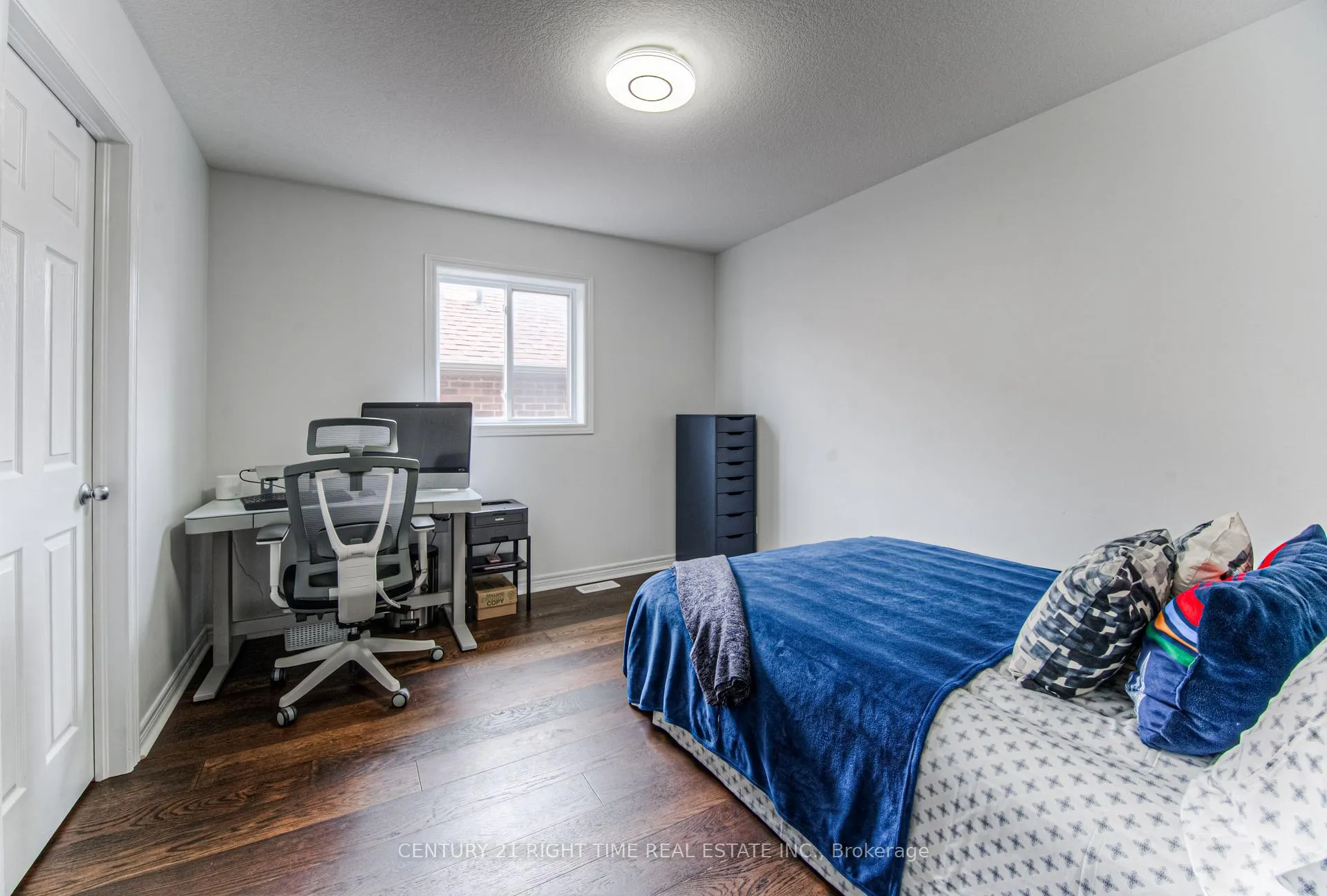 Photo 22 of 382 Beechdrops Drive, Waterloo, Vista Hills — HOMEH