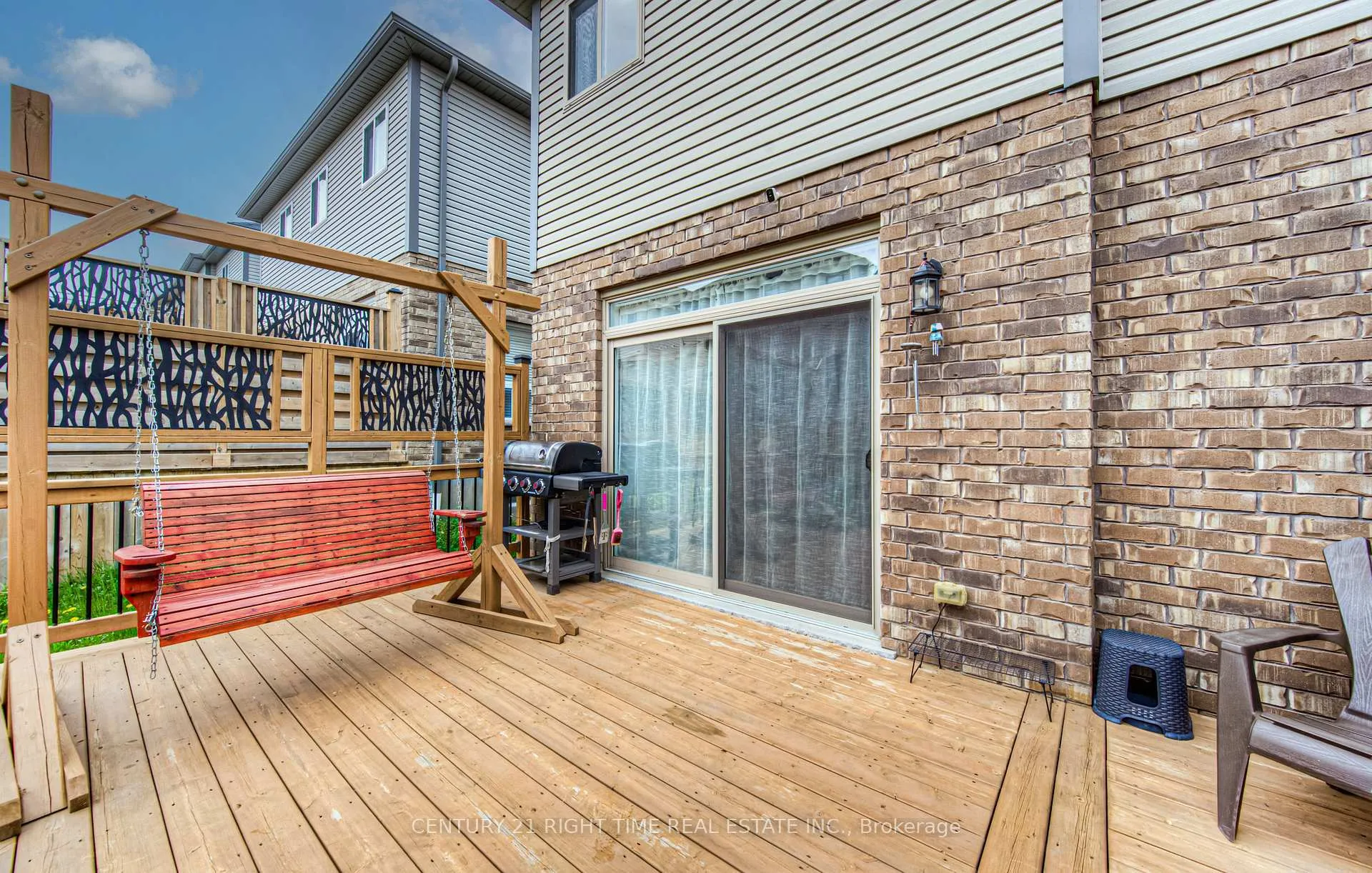 Photo 44 of 382 Beechdrops Drive, Waterloo, Vista Hills — HOMEH