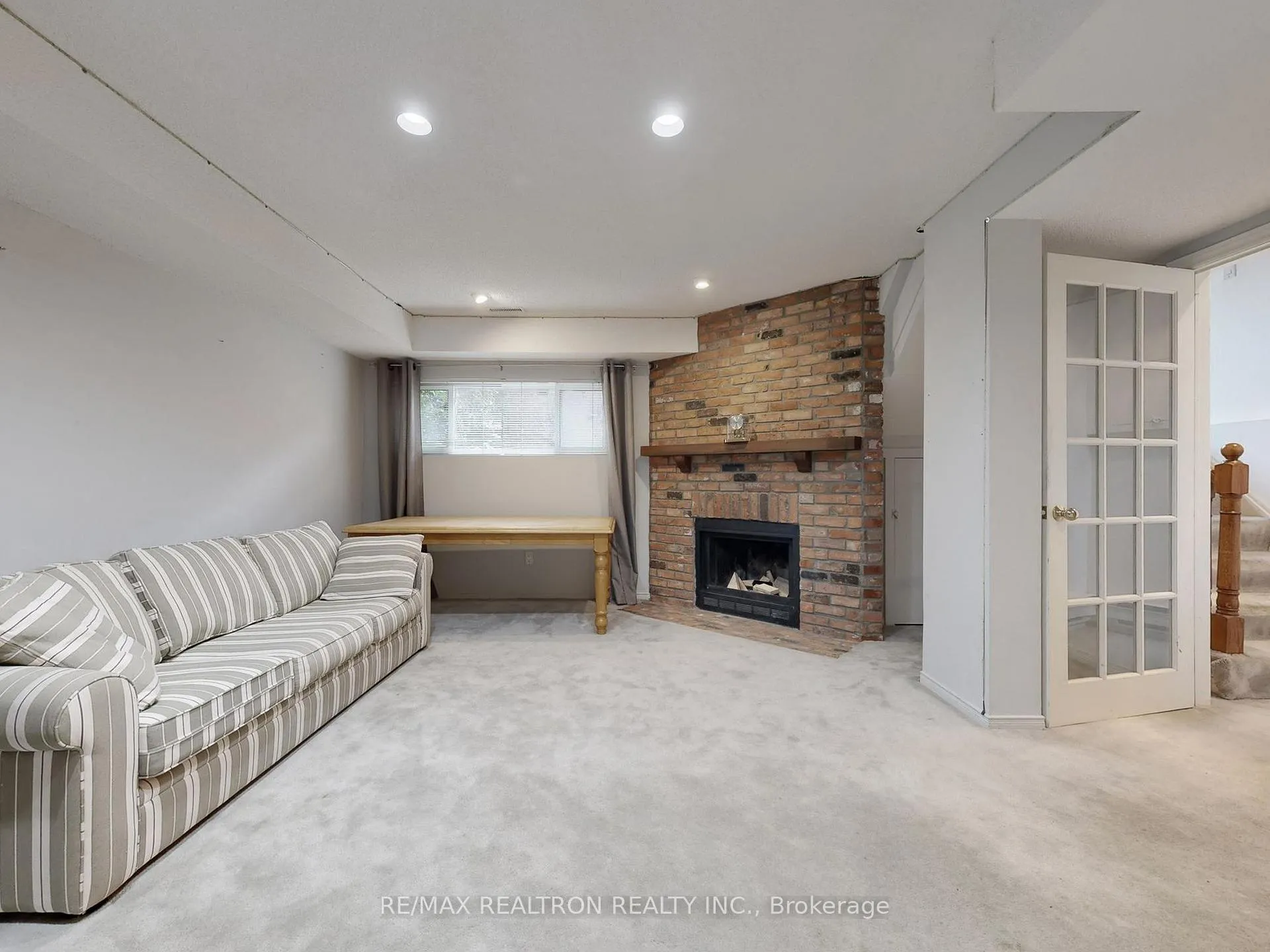 Photo 27 of 93 North Meadow Crescent, Vaughan, Crestwood-Springfarm-Yorkhill — HOMEH