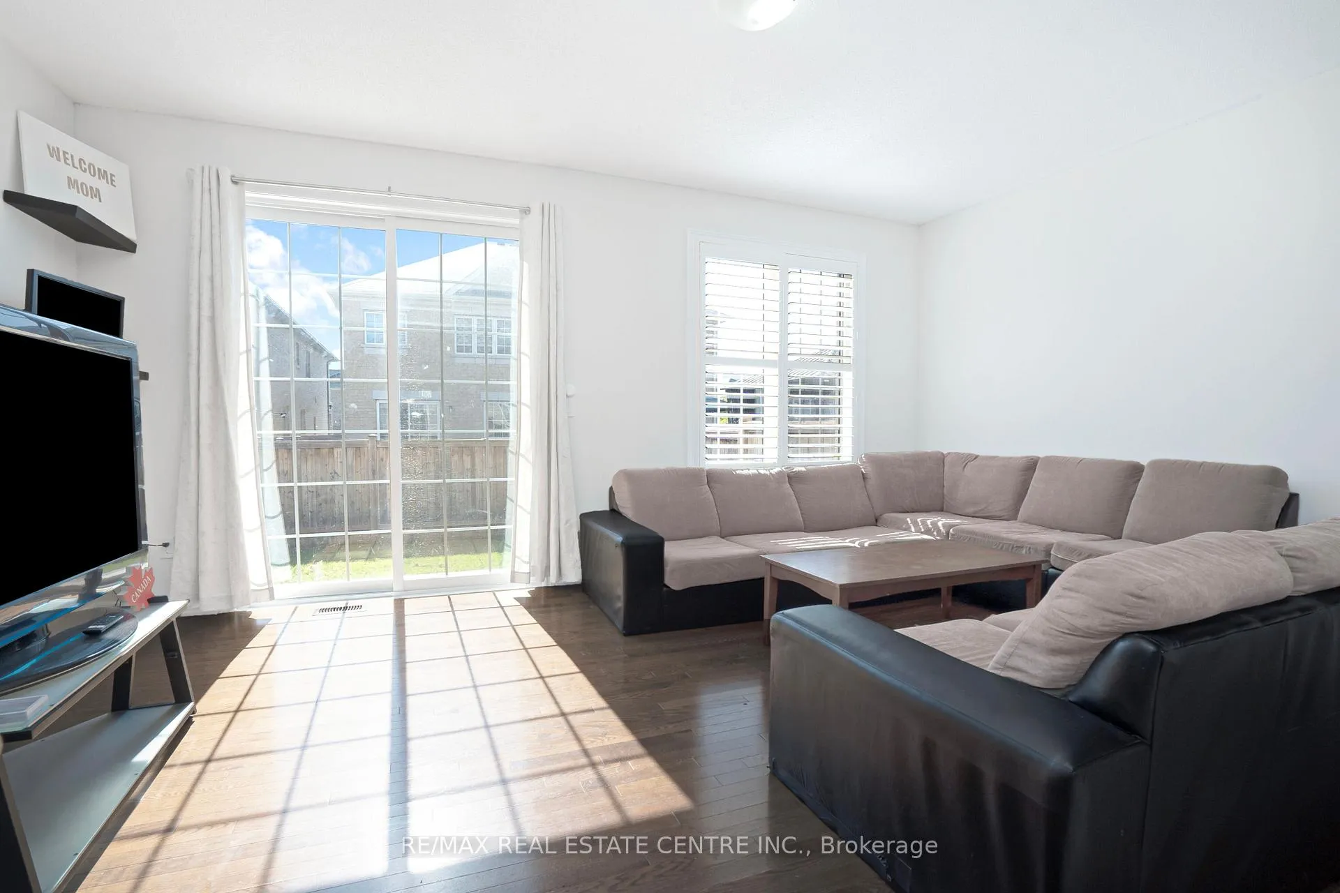 Photo 17 of 51 Ebury Drive, Brampton, Credit Valley — HOMEH