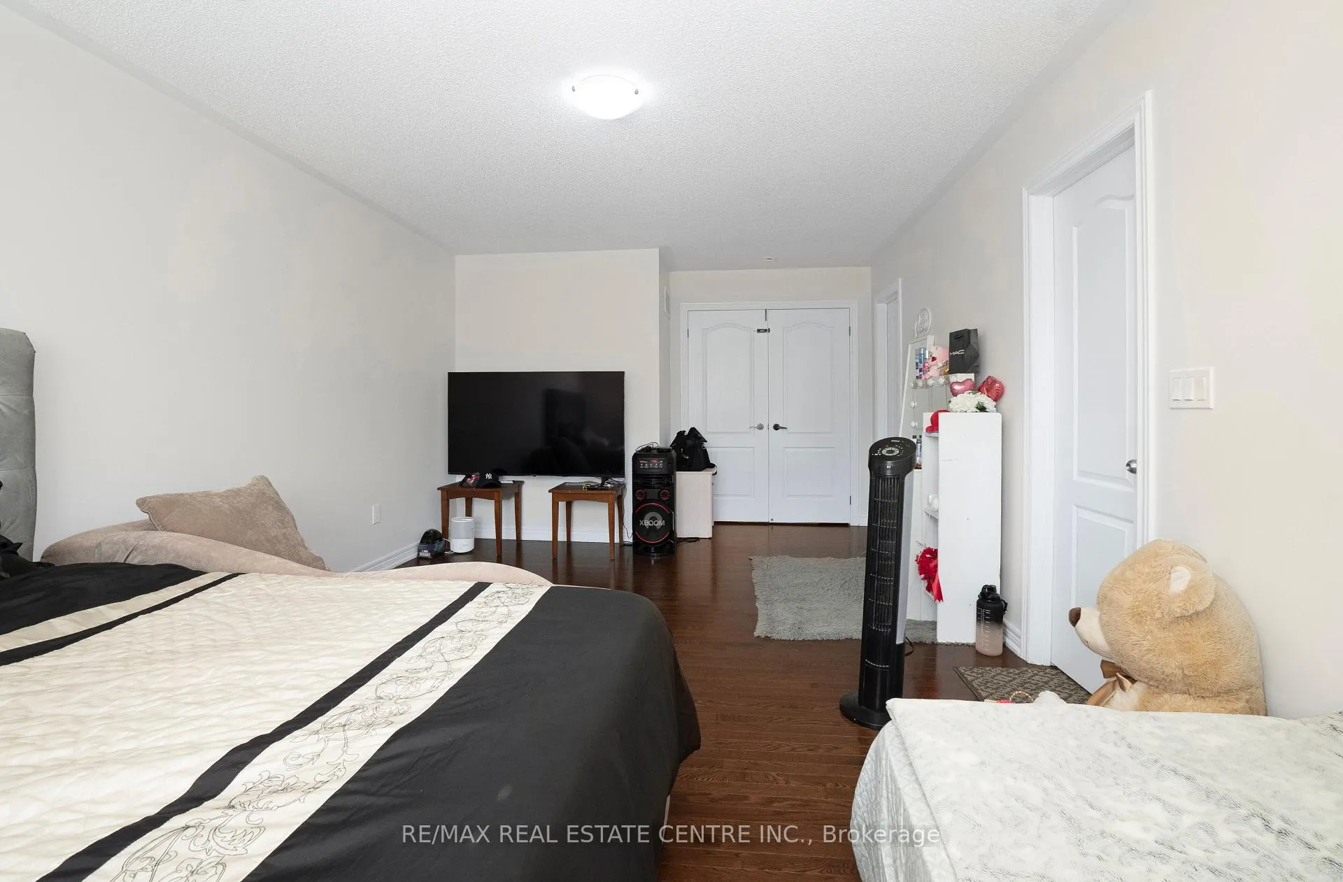 Photo 22 of 51 Ebury Drive, Brampton, Credit Valley — HOMEH