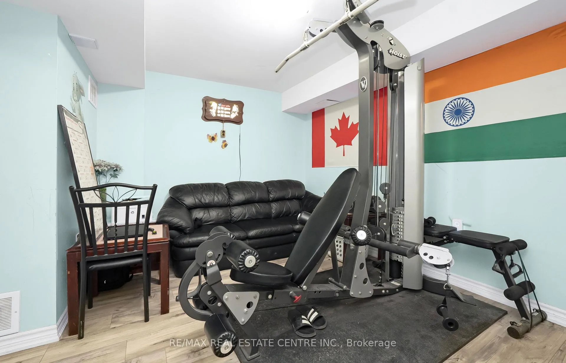 Photo 33 of 51 Ebury Drive, Brampton, Credit Valley — HOMEH