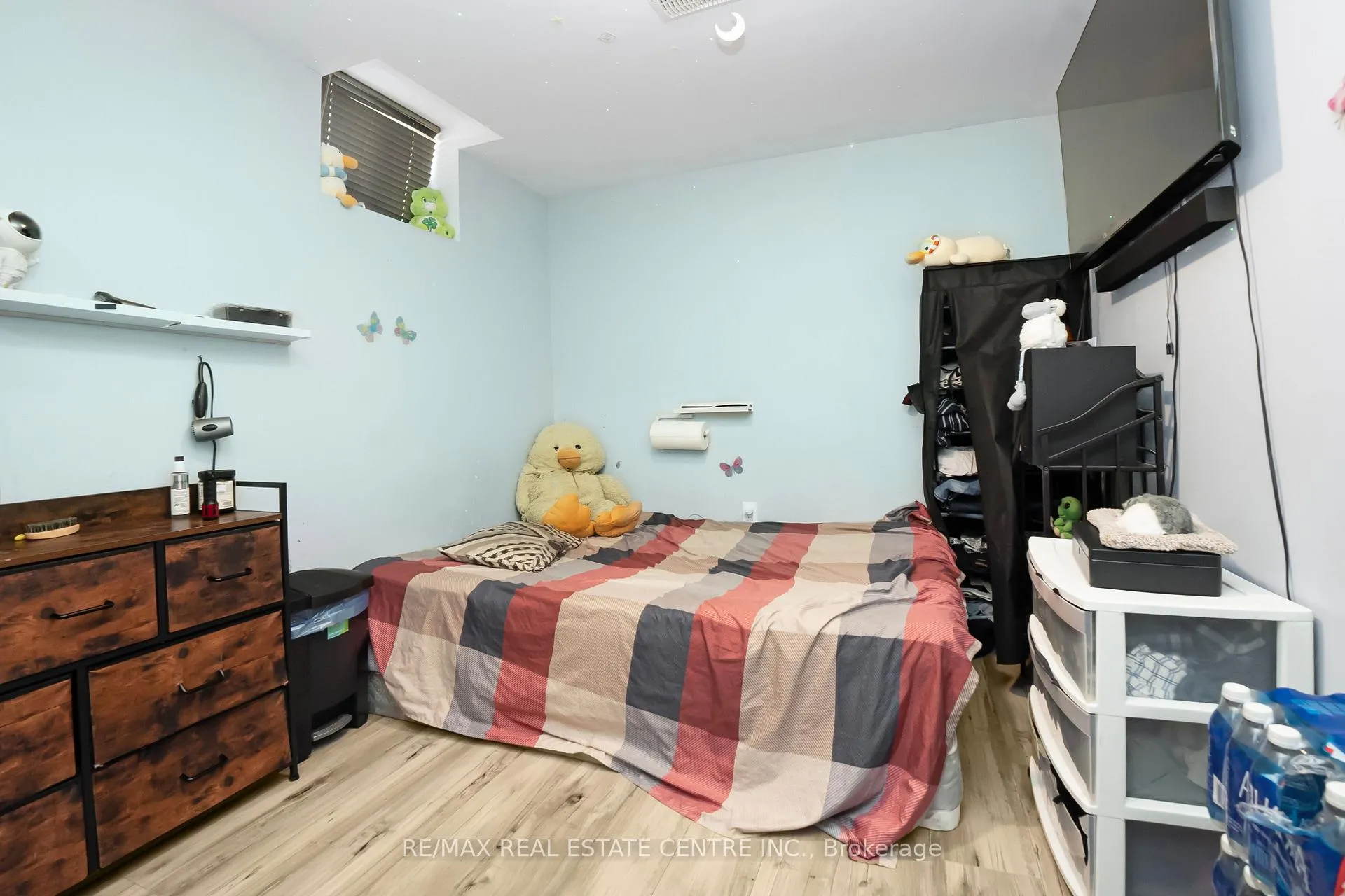 Photo 39 of 51 Ebury Drive, Brampton, Credit Valley — HOMEH
