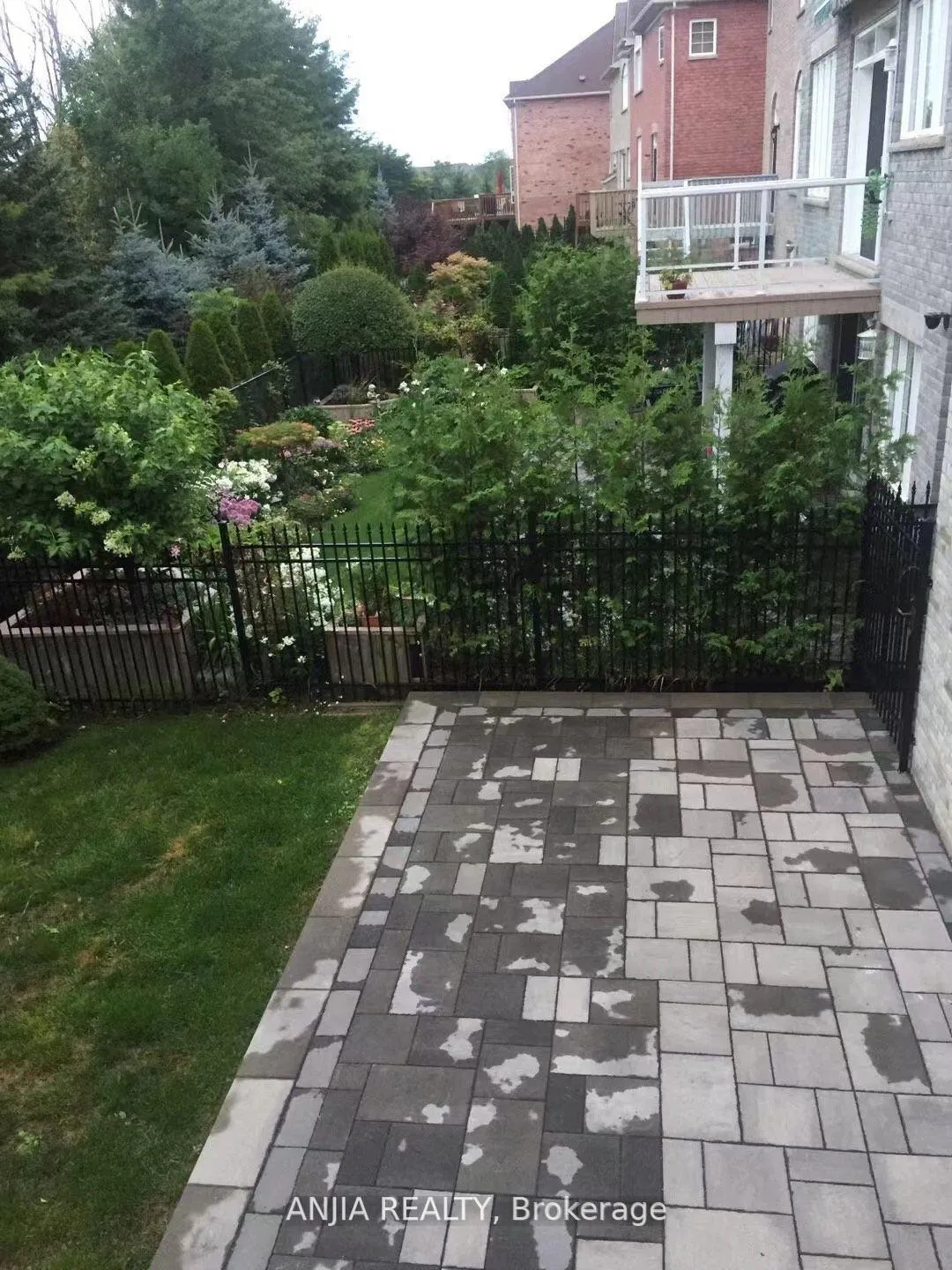 Photo 9 of Unit Bsmt, 103 Castleglen Boulevard, Markham, Berczy — HOMEH