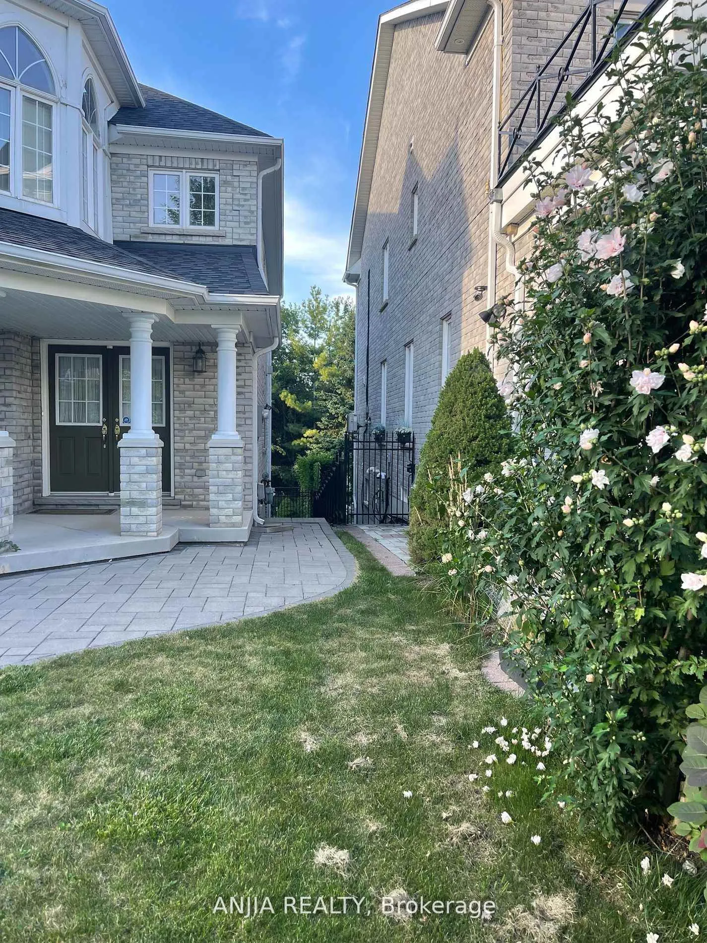 Photo 10 of Unit Bsmt, 103 Castleglen Boulevard, Markham, Berczy — HOMEH