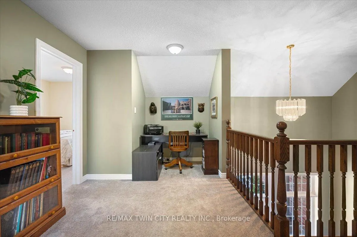 Photo 17 of 285 Doon South Drive, Kitchener, Doon South — HOMEH
