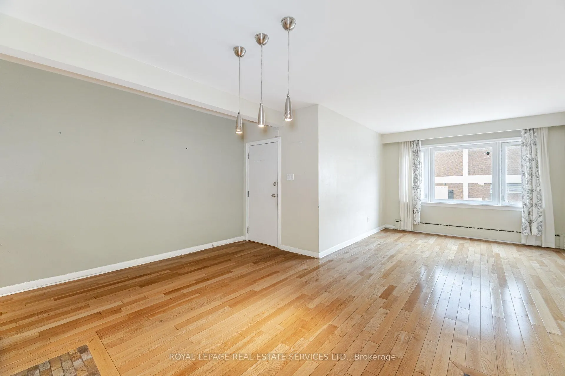 Photo 8 of 475 Winona Drive, Toronto, Oakwood Village — HOMEH
