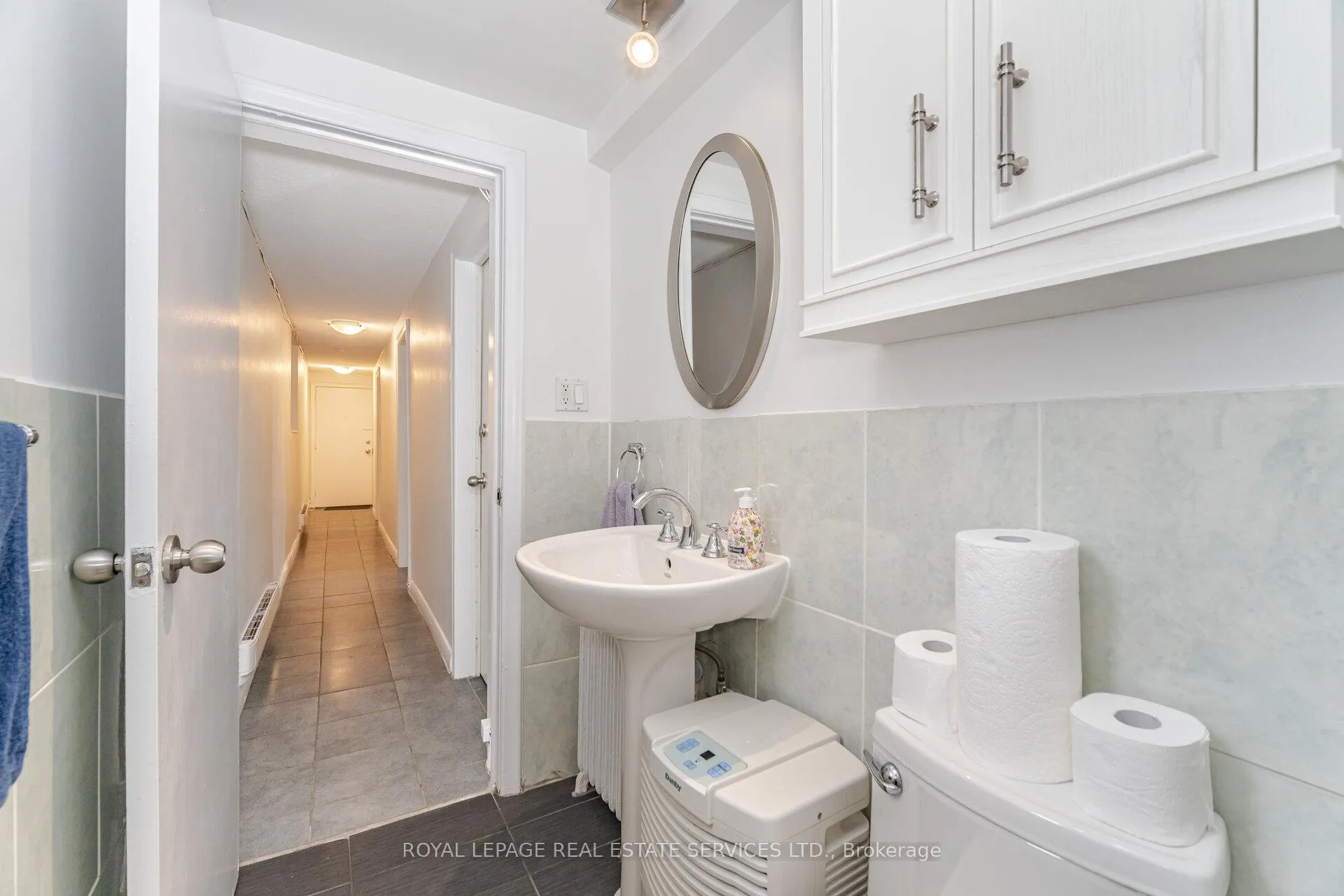 Photo 35 of 475 Winona Drive, Toronto, Oakwood Village — HOMEH