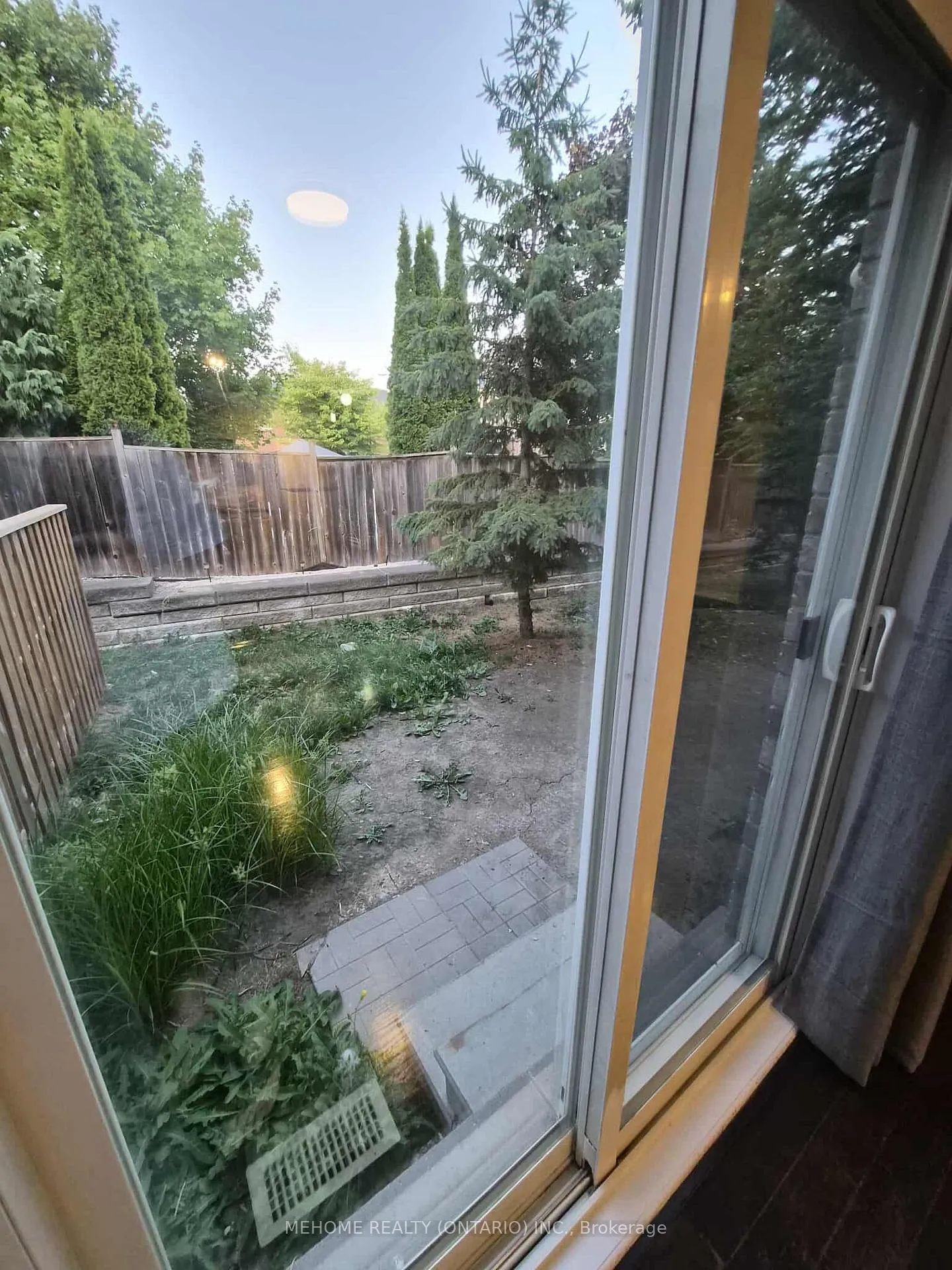 Photo 6 of Unit 24, 75 Prince William Way E, Barrie, Innis-Shore — HOMEH