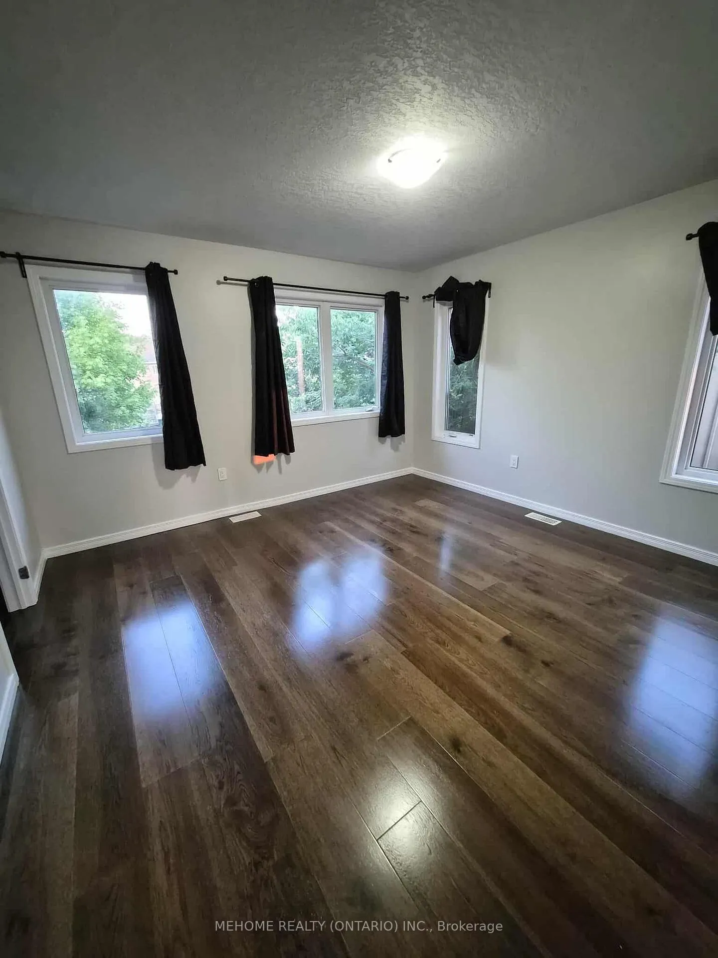 Photo 11 of Unit 24, 75 Prince William Way E, Barrie, Innis-Shore — HOMEH