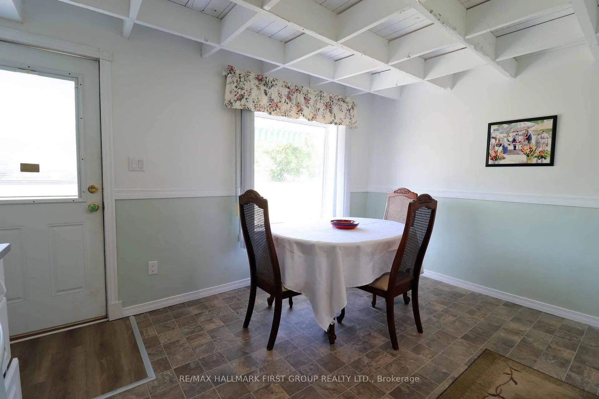 Photo 16 of 52 Hungerford Street, Tweed, Elzevir (Twp) — HOMEH