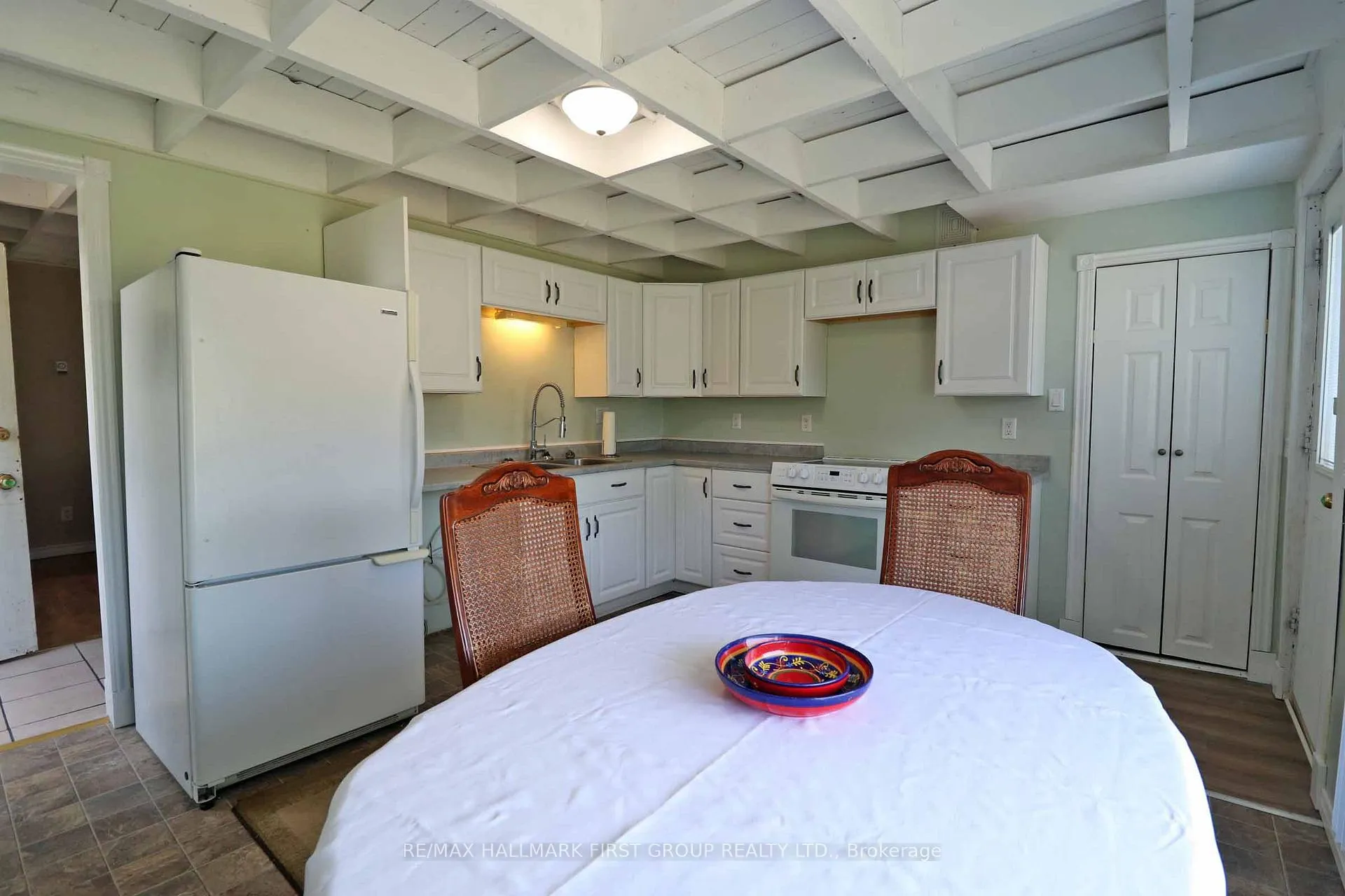 Photo 18 of 52 Hungerford Street, Tweed, Elzevir (Twp) — HOMEH