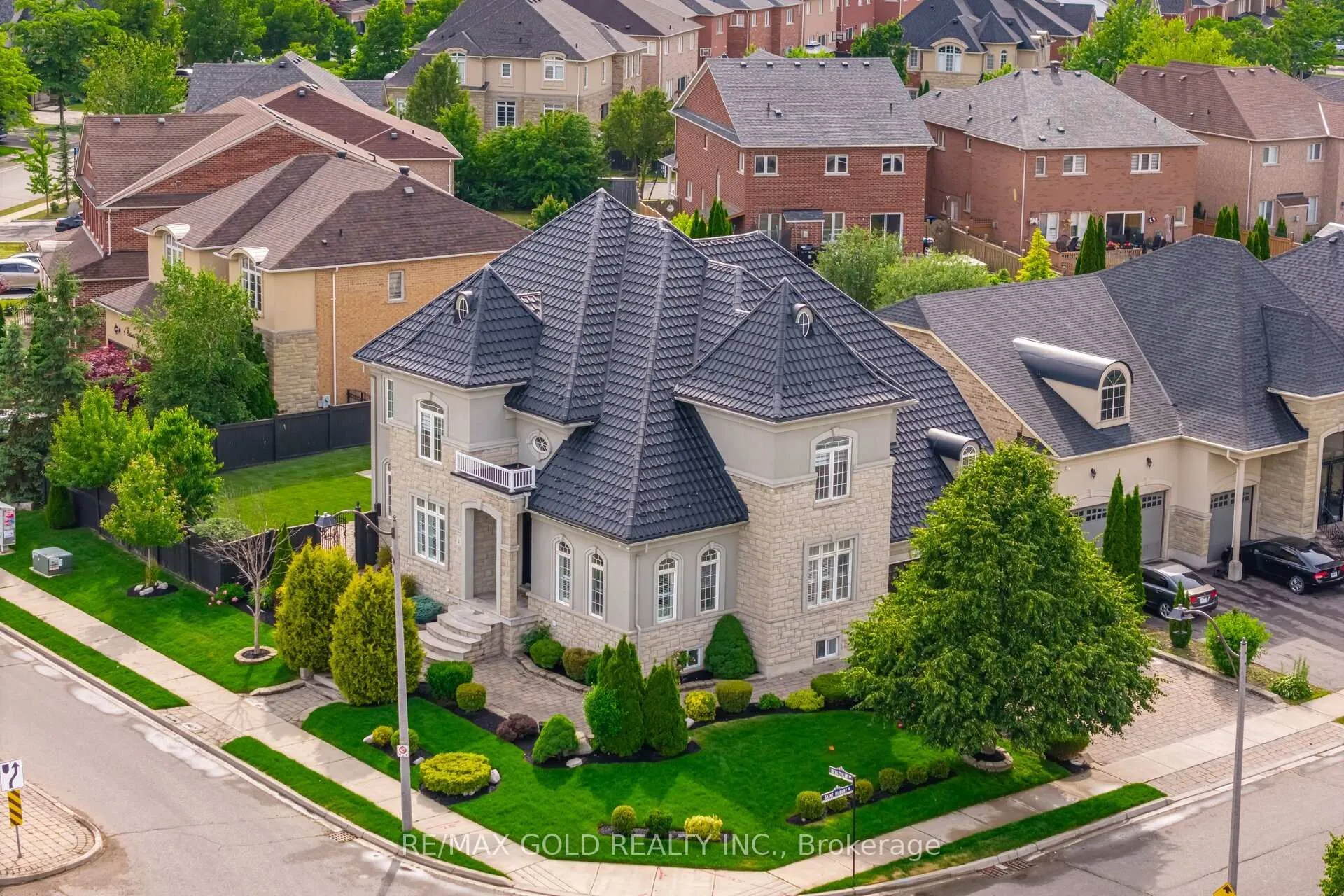 Front of 2 Belleville Drive