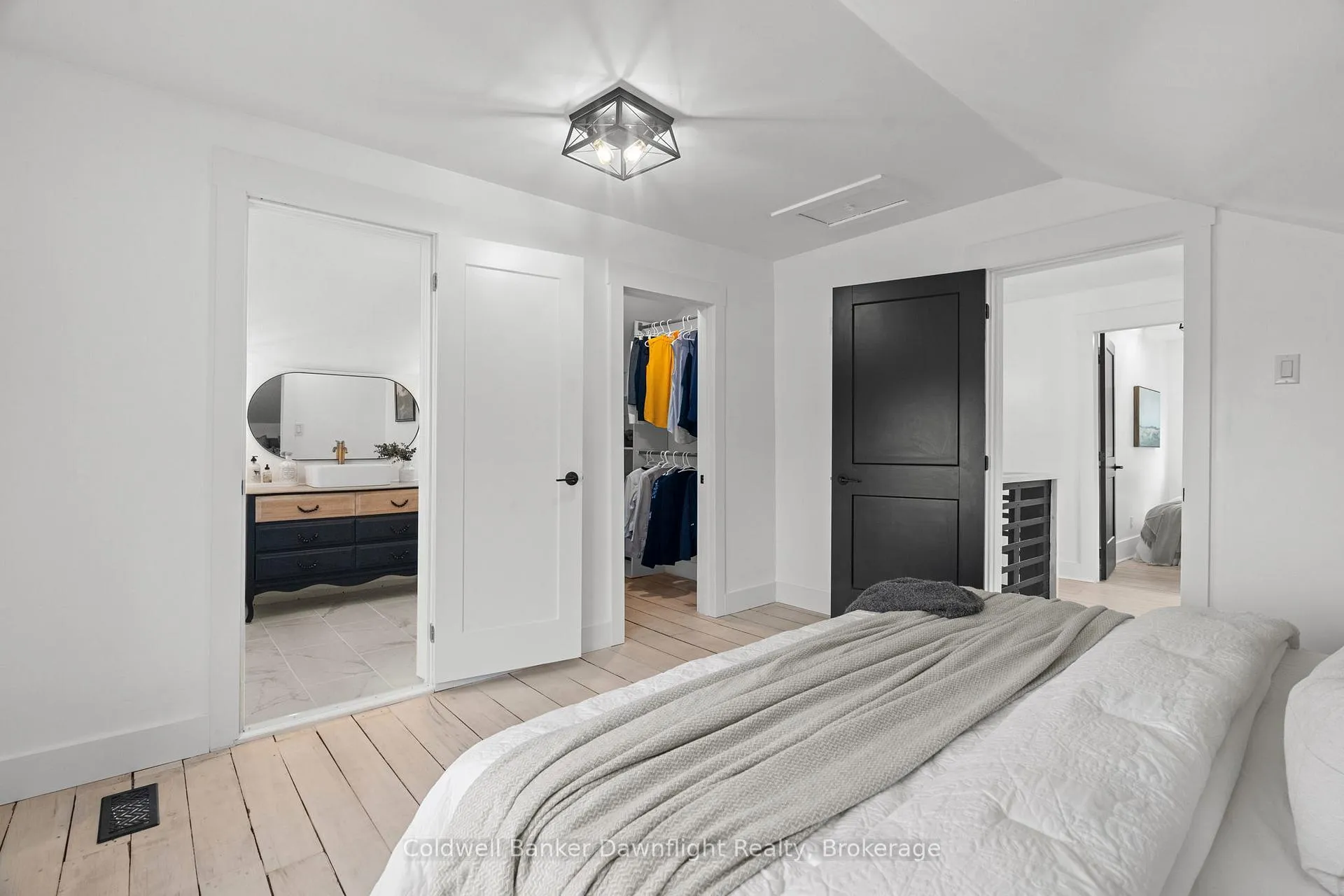 Photo 30 of 7454 21 Line, West Perth — HOMEH