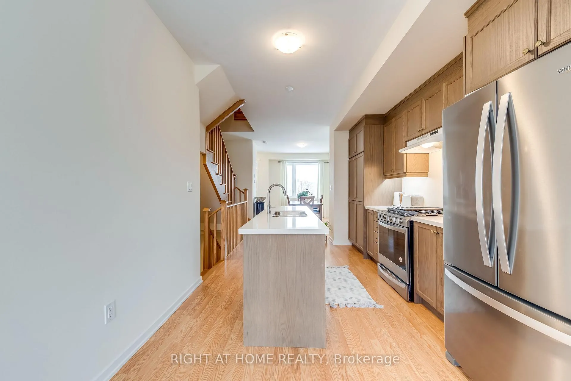 Photo 11 of 68 Lambert Lane, Caledon, Bolton East — HOMEH
