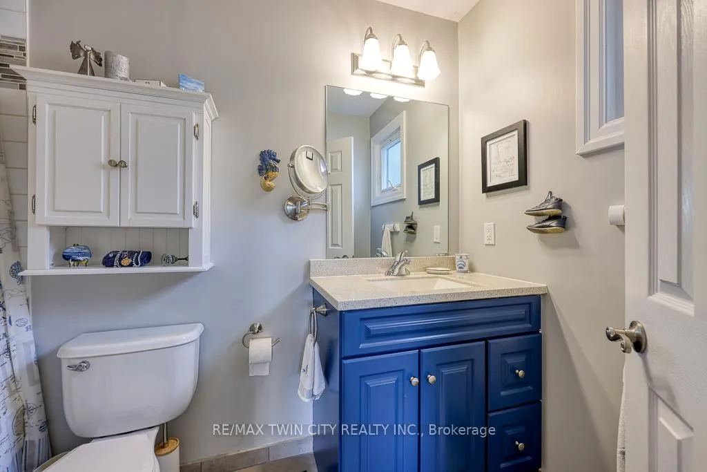 Photo 18 of 18 Charnwood Court, Kitchener — HOMEH