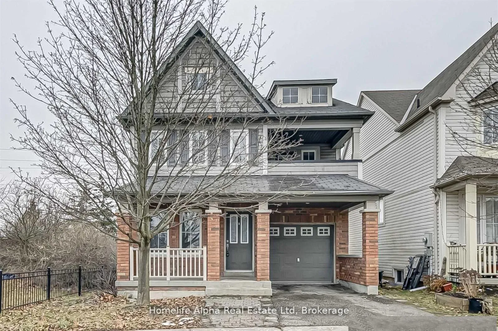 Photo 2 of 1947 Secretariat Place, Oshawa, Windfields — HOMEH