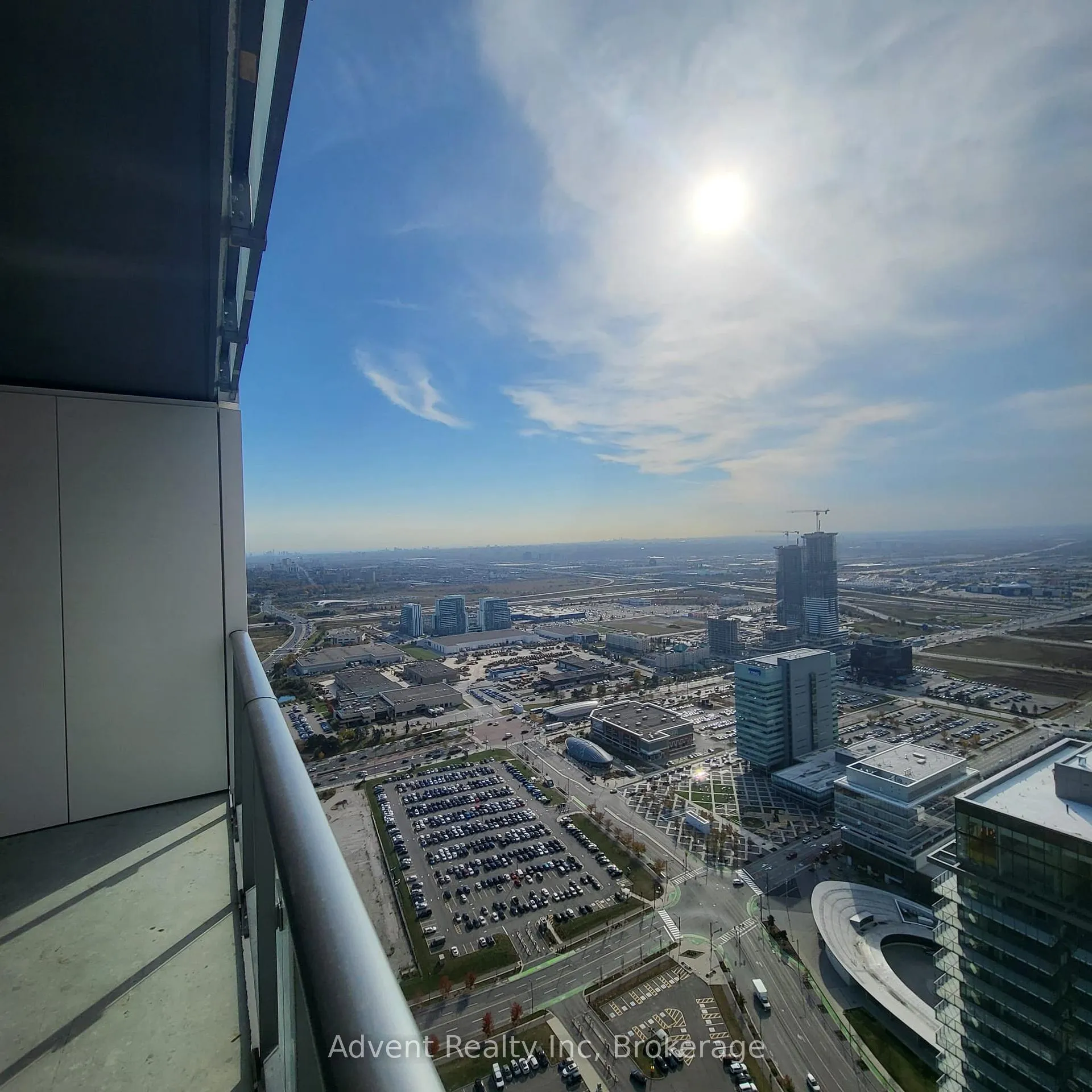 Photo 13 of Unit 5505, 7890 Jane Street, Vaughan, Concord — HOMEH