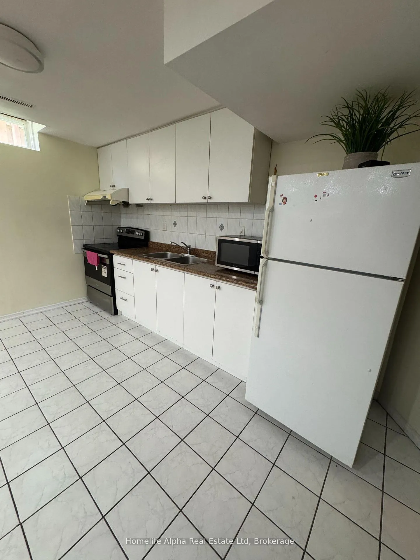 Photo 6 of Unit BSMNT, 52 Fairty Drive, Markham, Middlefield — HOMEH