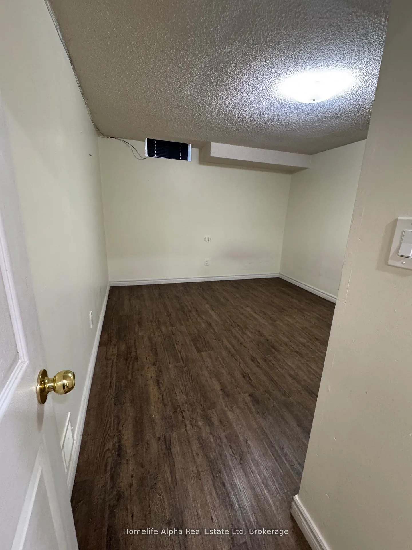Photo 18 of Unit BSMNT, 52 Fairty Drive, Markham, Middlefield — HOMEH