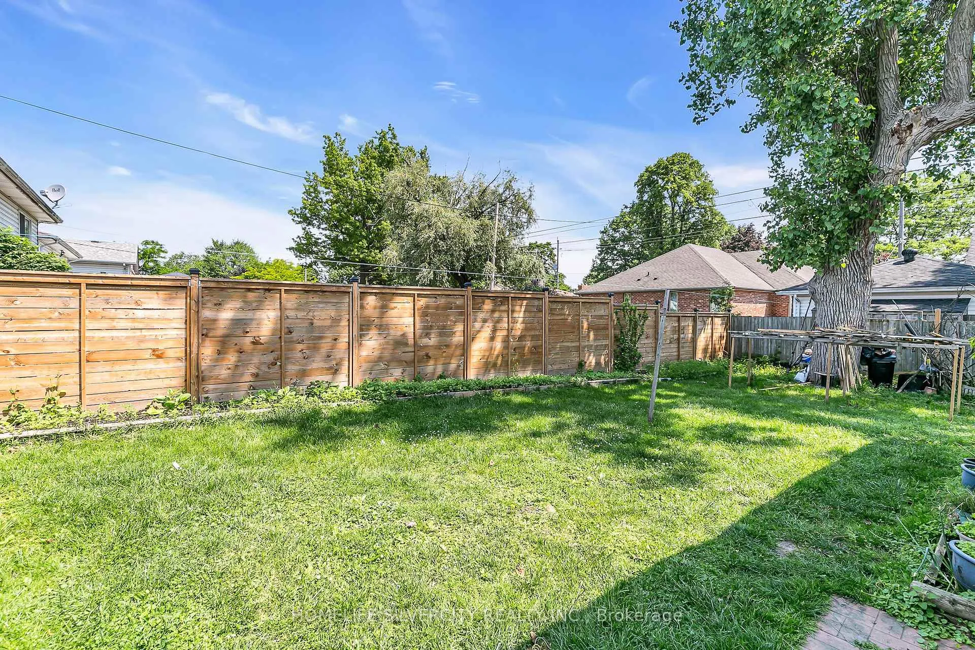 Photo 29 of 2616 Allyson Avenue, Windsor — HOMEH
