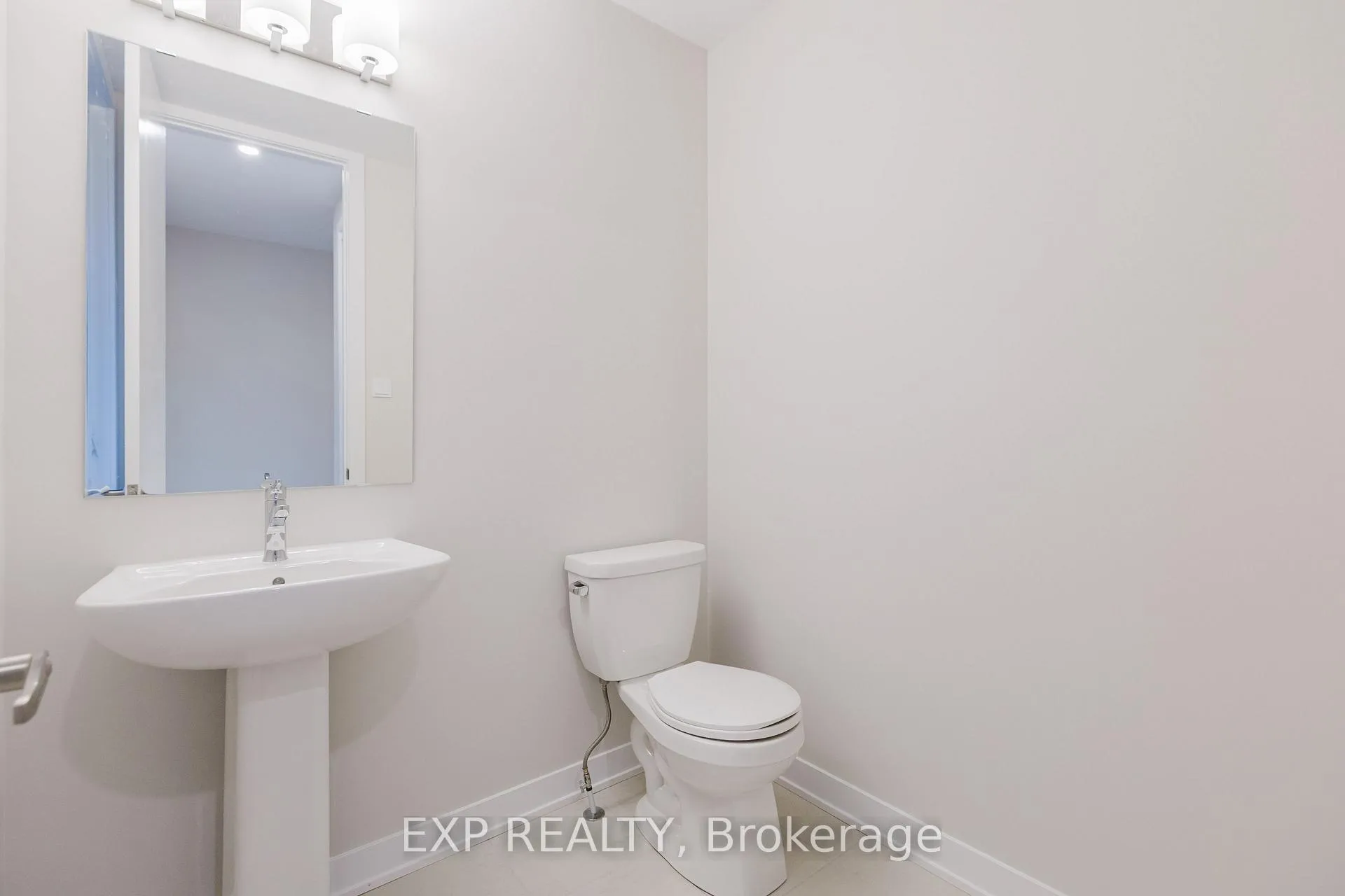 Photo 4 of 133 Ryan Reynolds Way, Ottawa, Orleans Wood — HOMEH