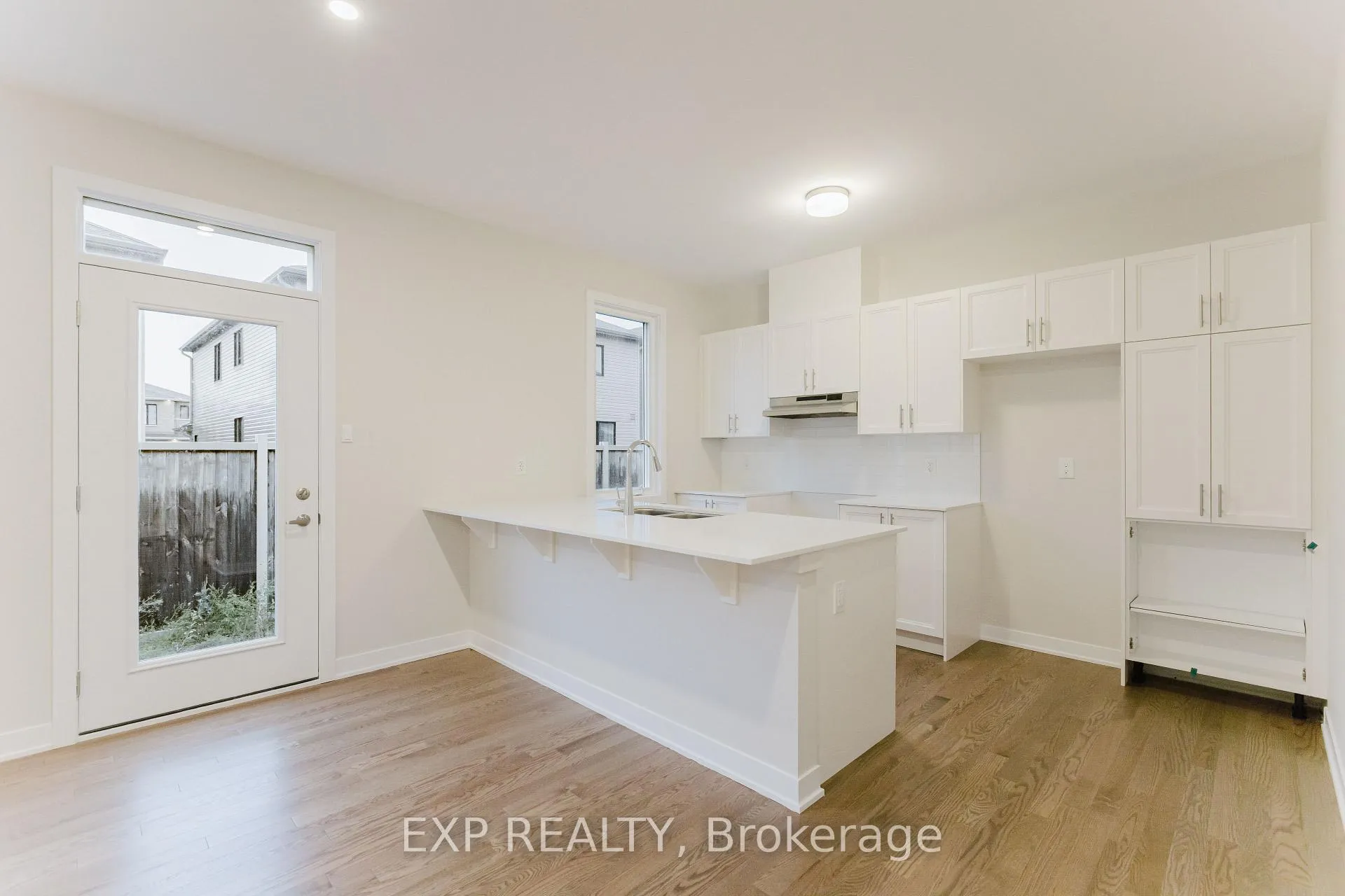Photo 9 of 133 Ryan Reynolds Way, Ottawa, Orleans Wood — HOMEH