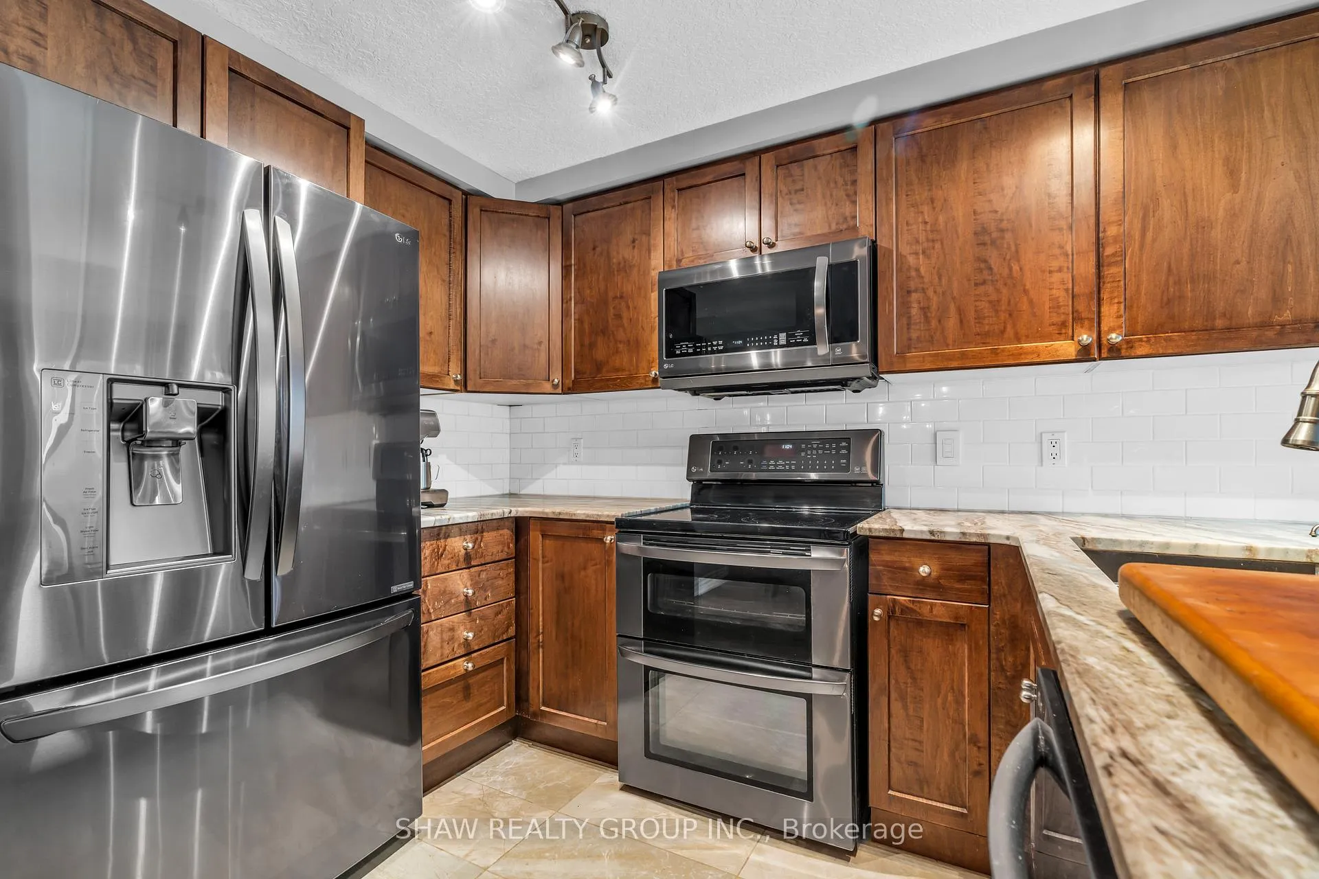 Photo 13 of 46 Jordan Drive, Cambridge, Hespeler Village — HOMEH