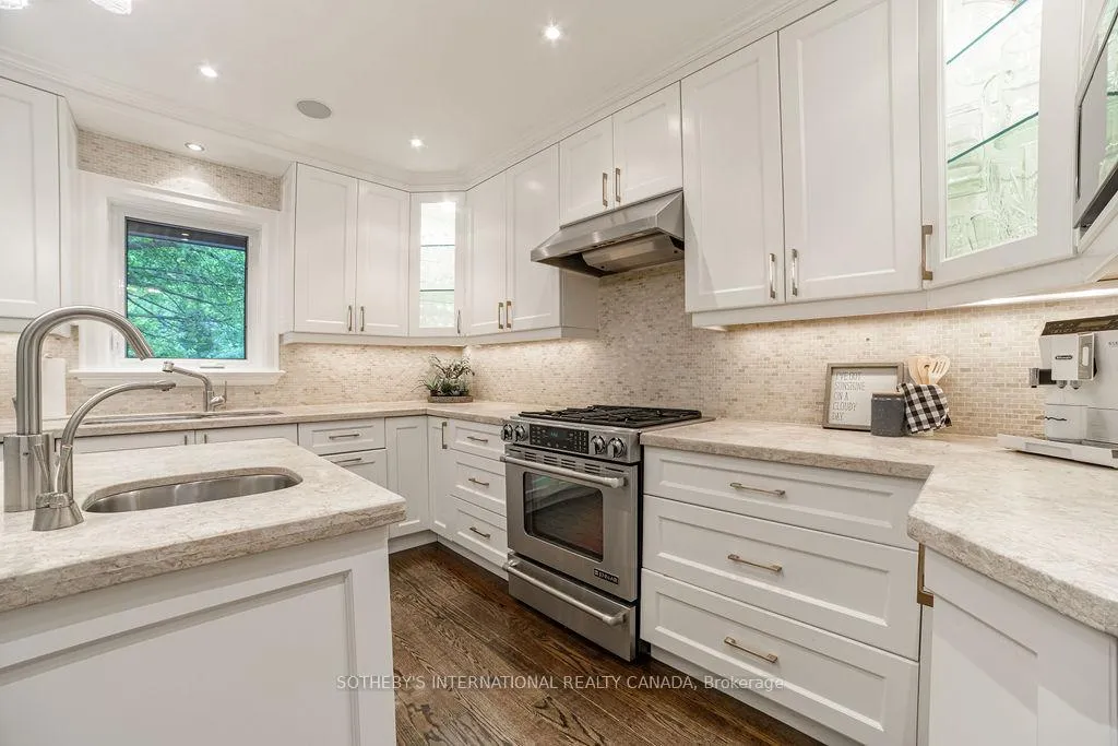 Photo 8 of 43 Manor Road E, Toronto, Mount Pleasant West — HOMEH
