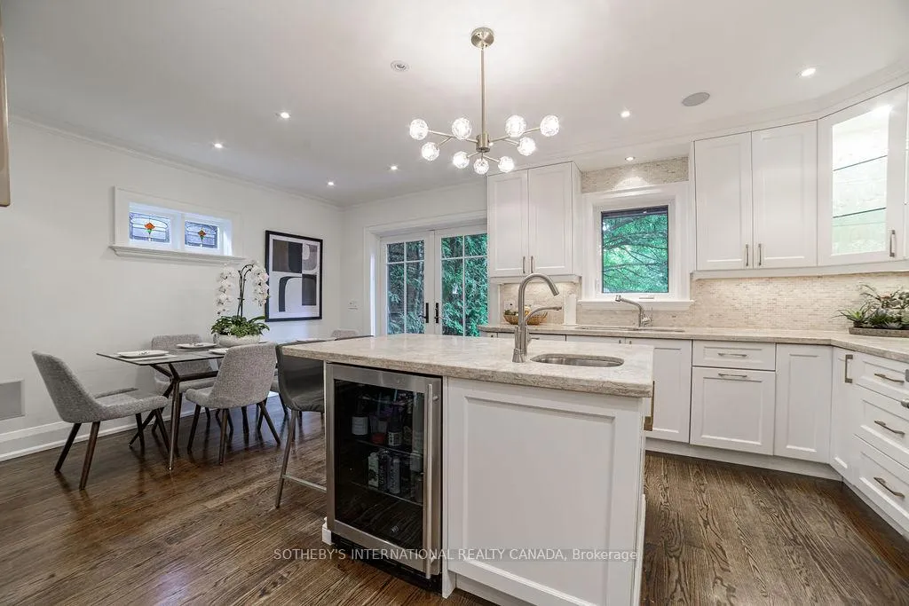 Photo 9 of 43 Manor Road E, Toronto, Mount Pleasant West — HOMEH