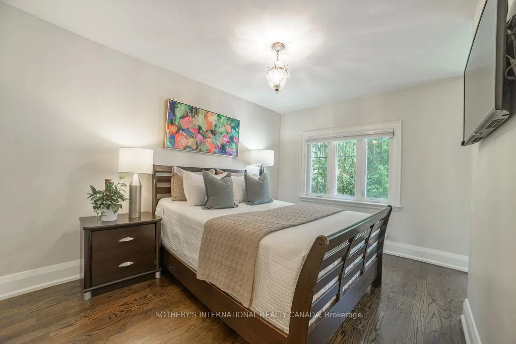 Photo 13 of 43 Manor Road E, Toronto, Mount Pleasant West — HOMEH