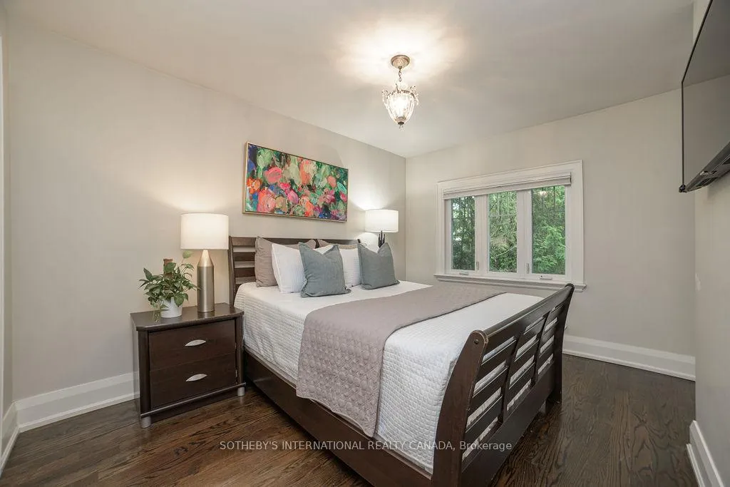 Photo 16 of 43 Manor Road E, Toronto, Mount Pleasant West — HOMEH