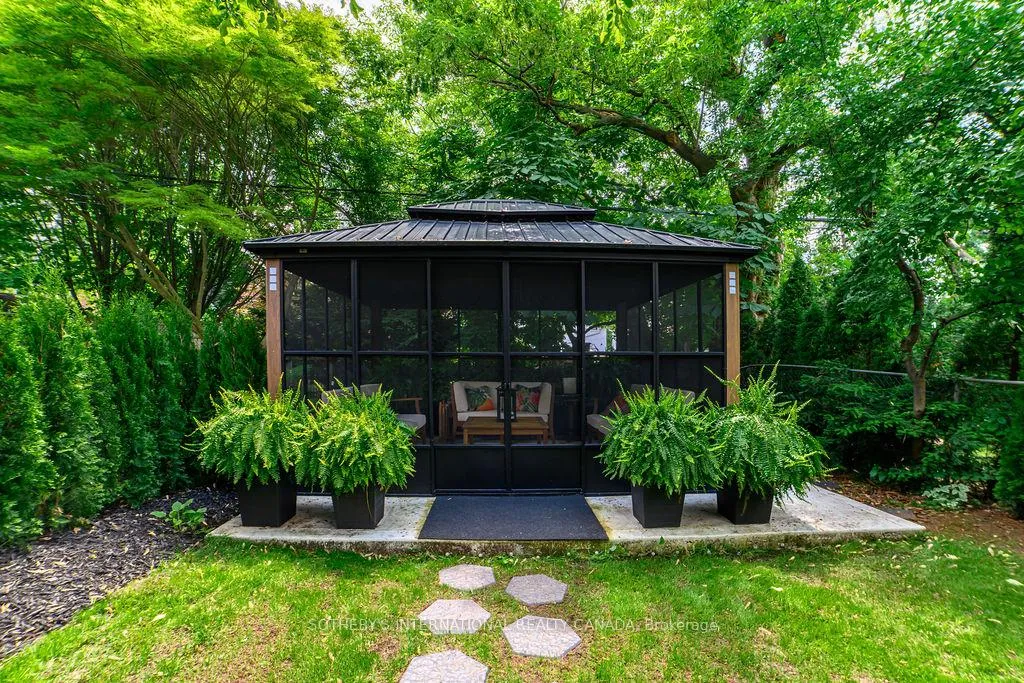 Photo 29 of 43 Manor Road E, Toronto, Mount Pleasant West — HOMEH
