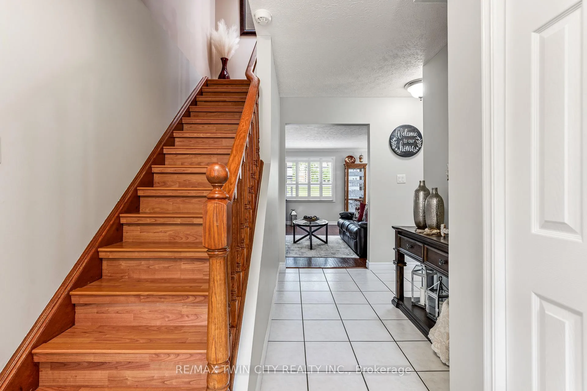 Photo 4 of 50 Juniper Street, Cambridge — HOMEH