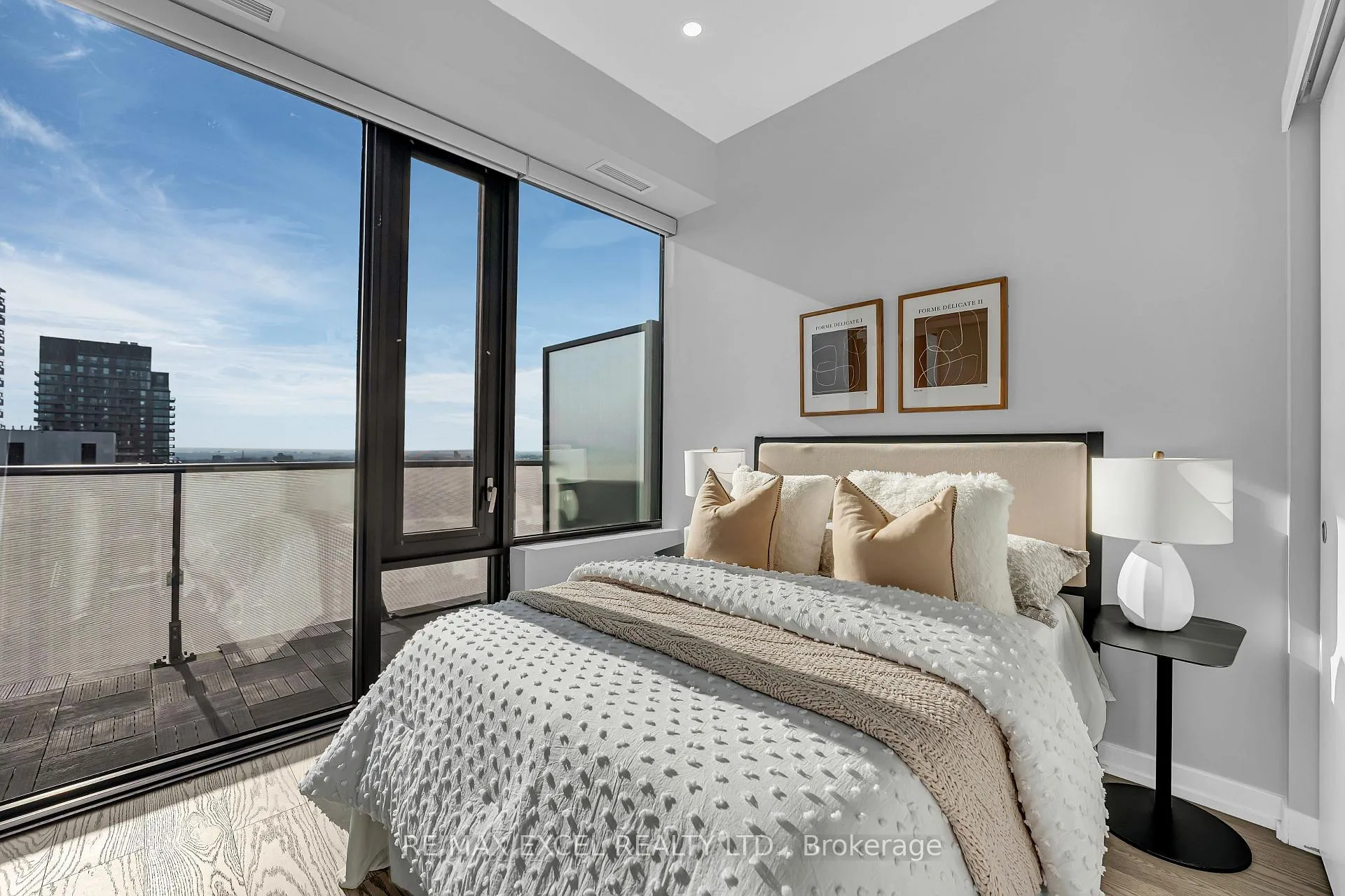 Photo 18 of Unit PH01, 161 Roehampton Avenue, Toronto, Mount Pleasant West — HOMEH