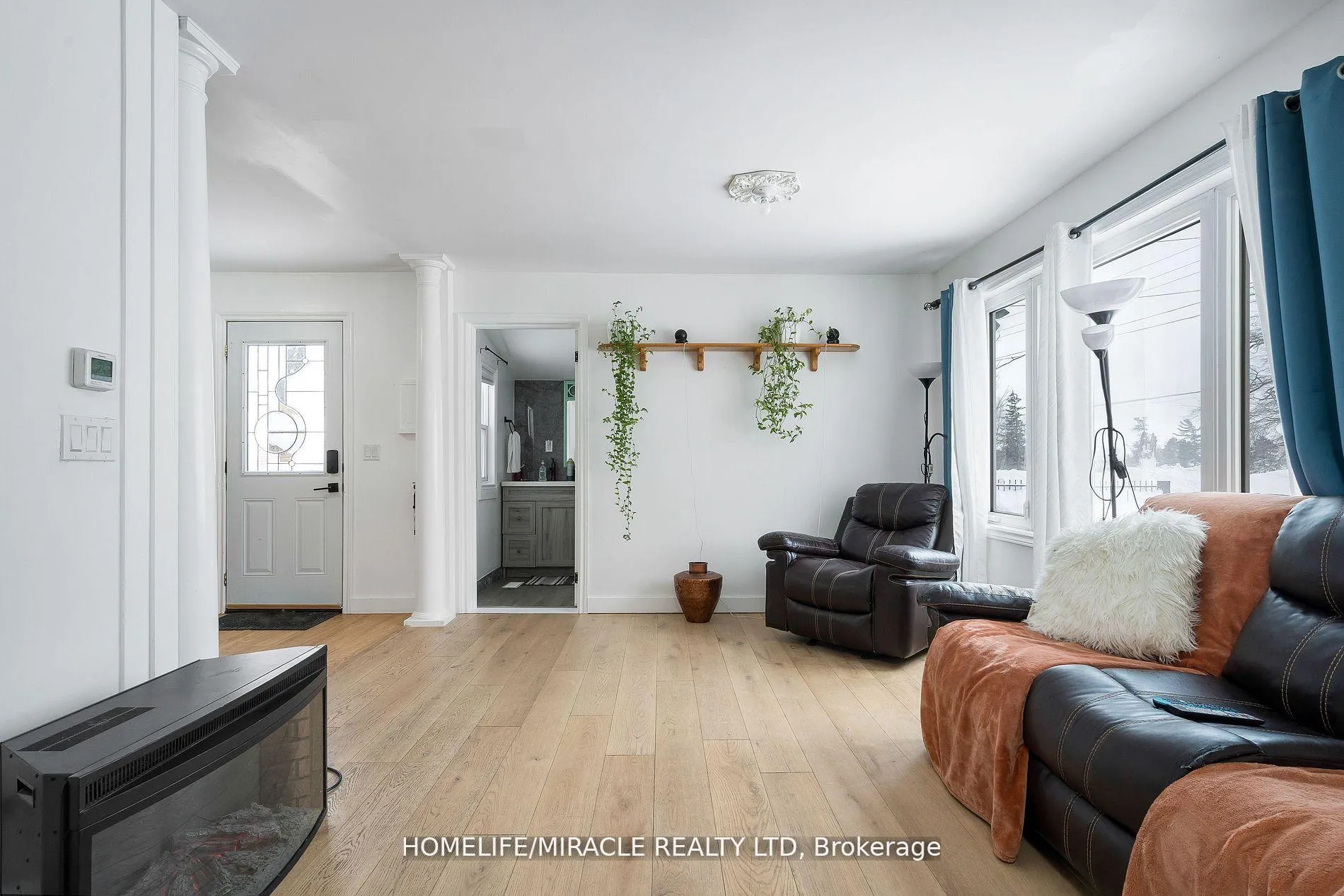 Photo 10 of 101 River Road E, Wasaga Beach — HOMEH