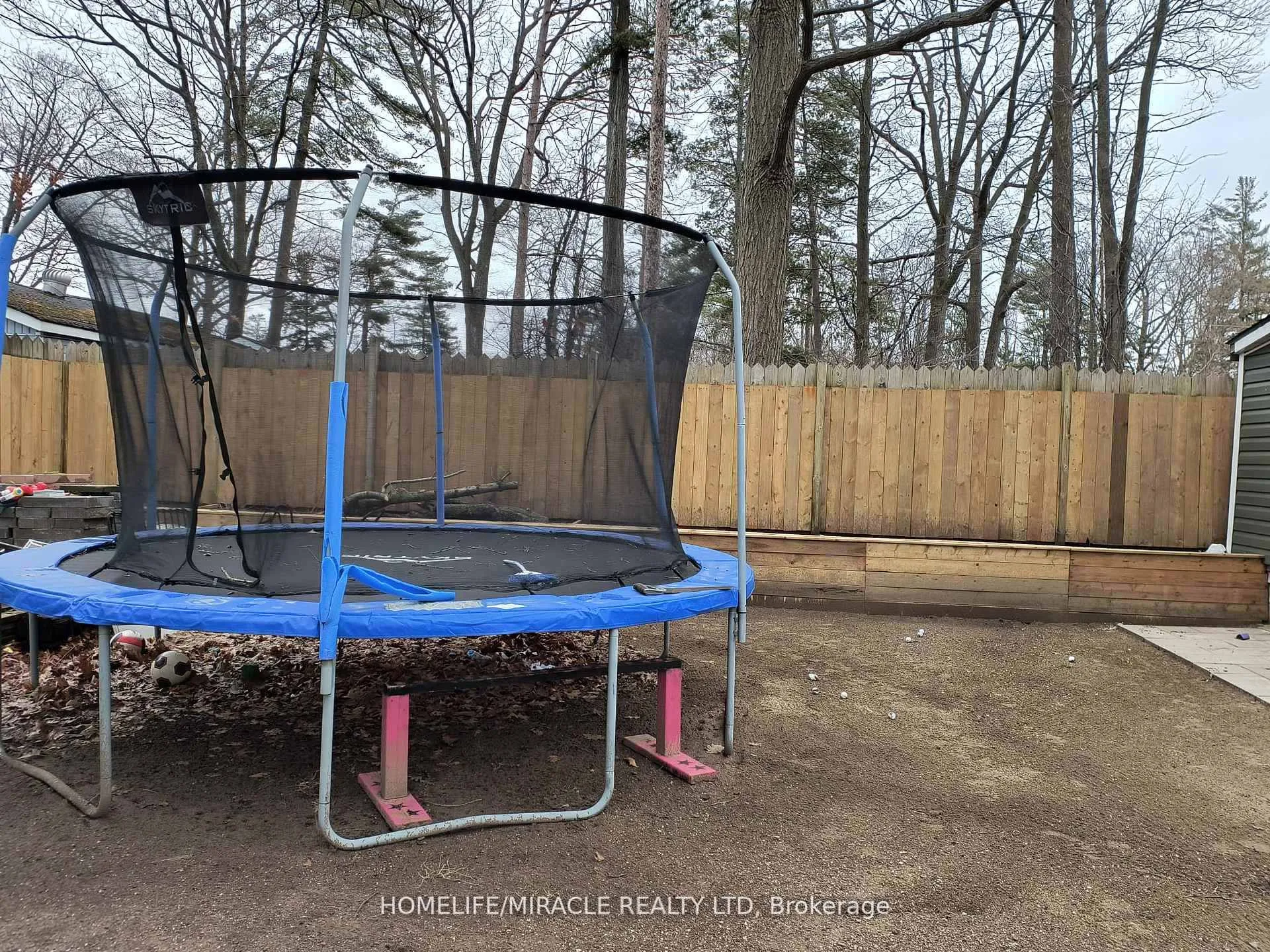 Photo 30 of 101 River Road E, Wasaga Beach — HOMEH