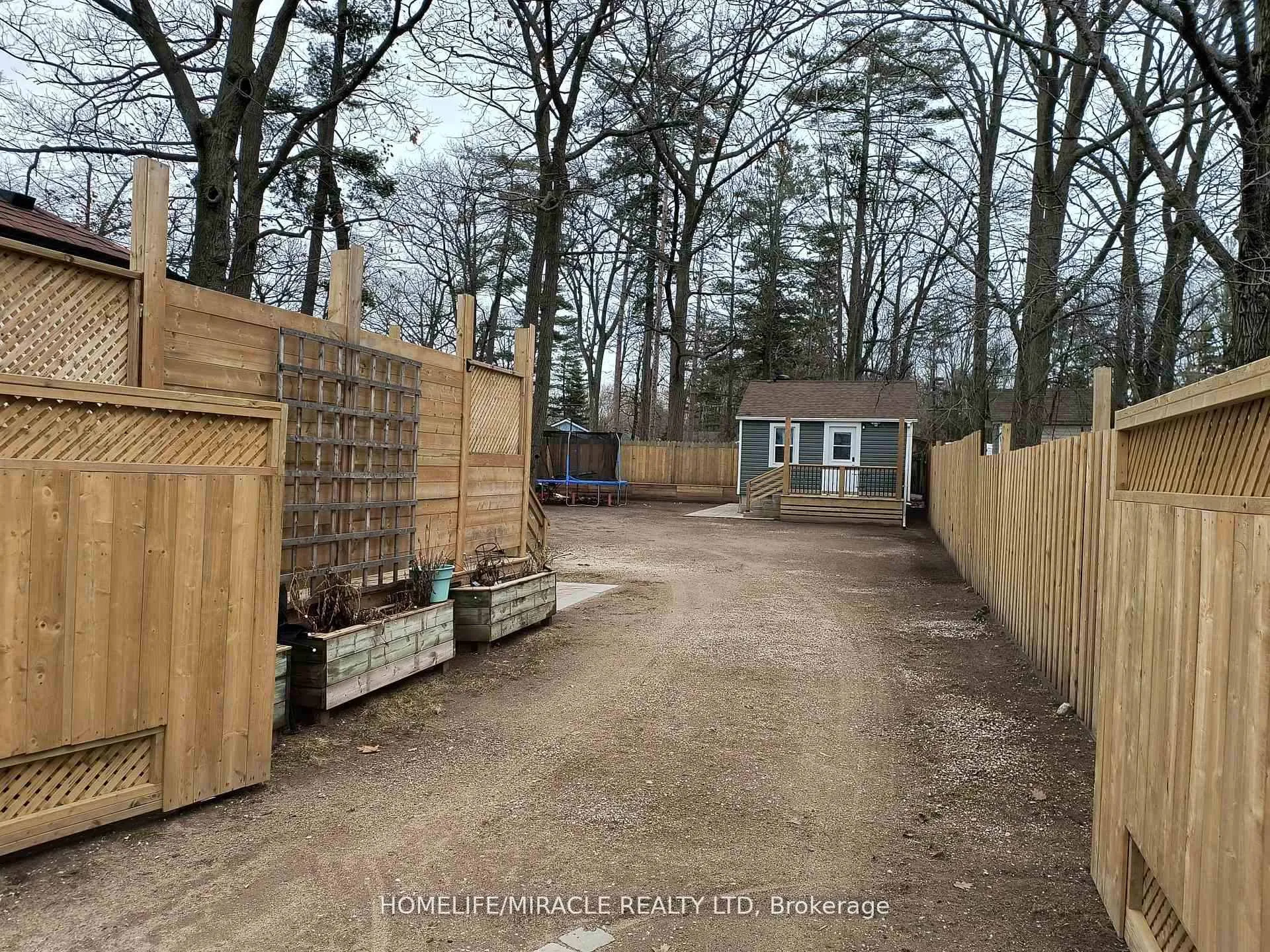 Photo 33 of 101 River Road E, Wasaga Beach — HOMEH