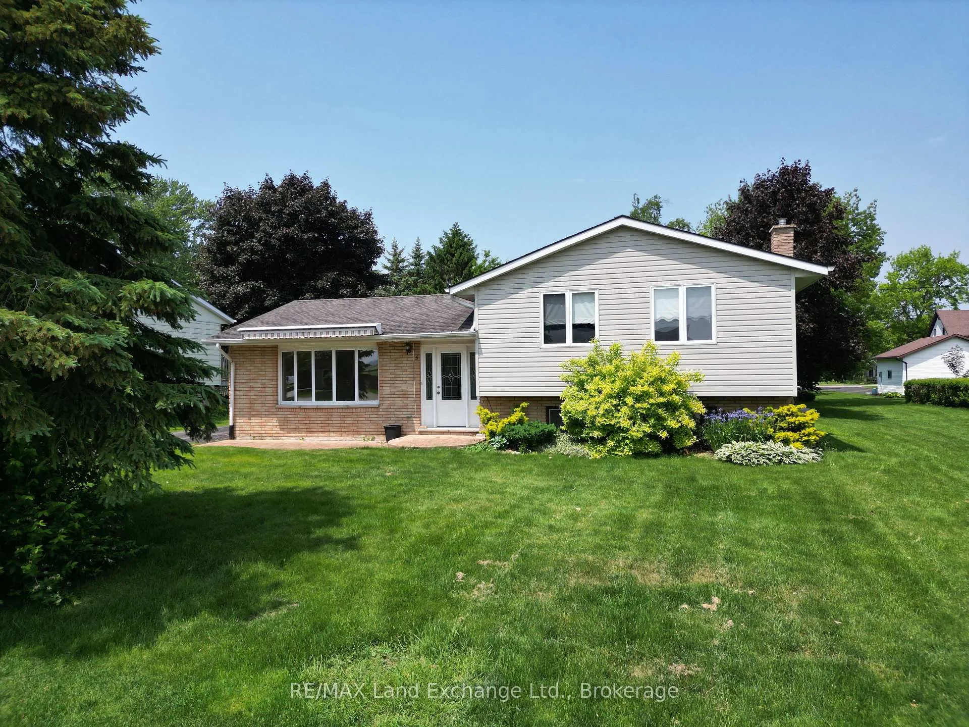 Photo 1 of 5 William Street, Huron-Kinloss — HOMEH