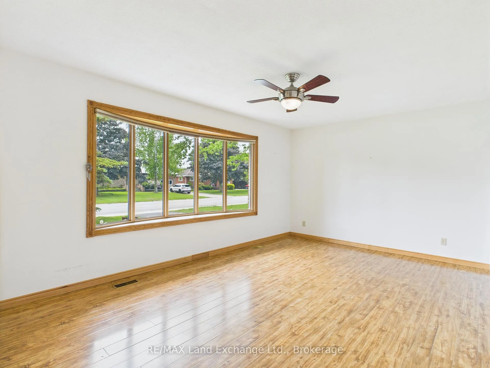 Photo 7 of 5 William Street, Huron-Kinloss — HOMEH