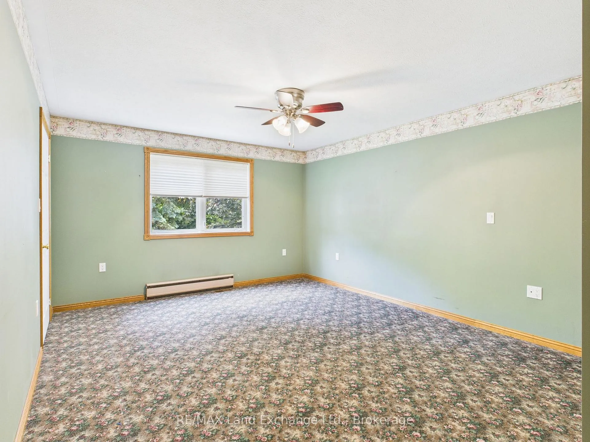 Photo 11 of 5 William Street, Huron-Kinloss — HOMEH