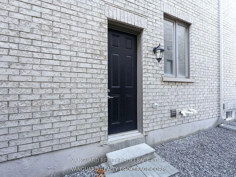 Photo 6 of Unit BSMT, 3 Clover Bend Terrace, Caledon, Bolton East — HOMEH