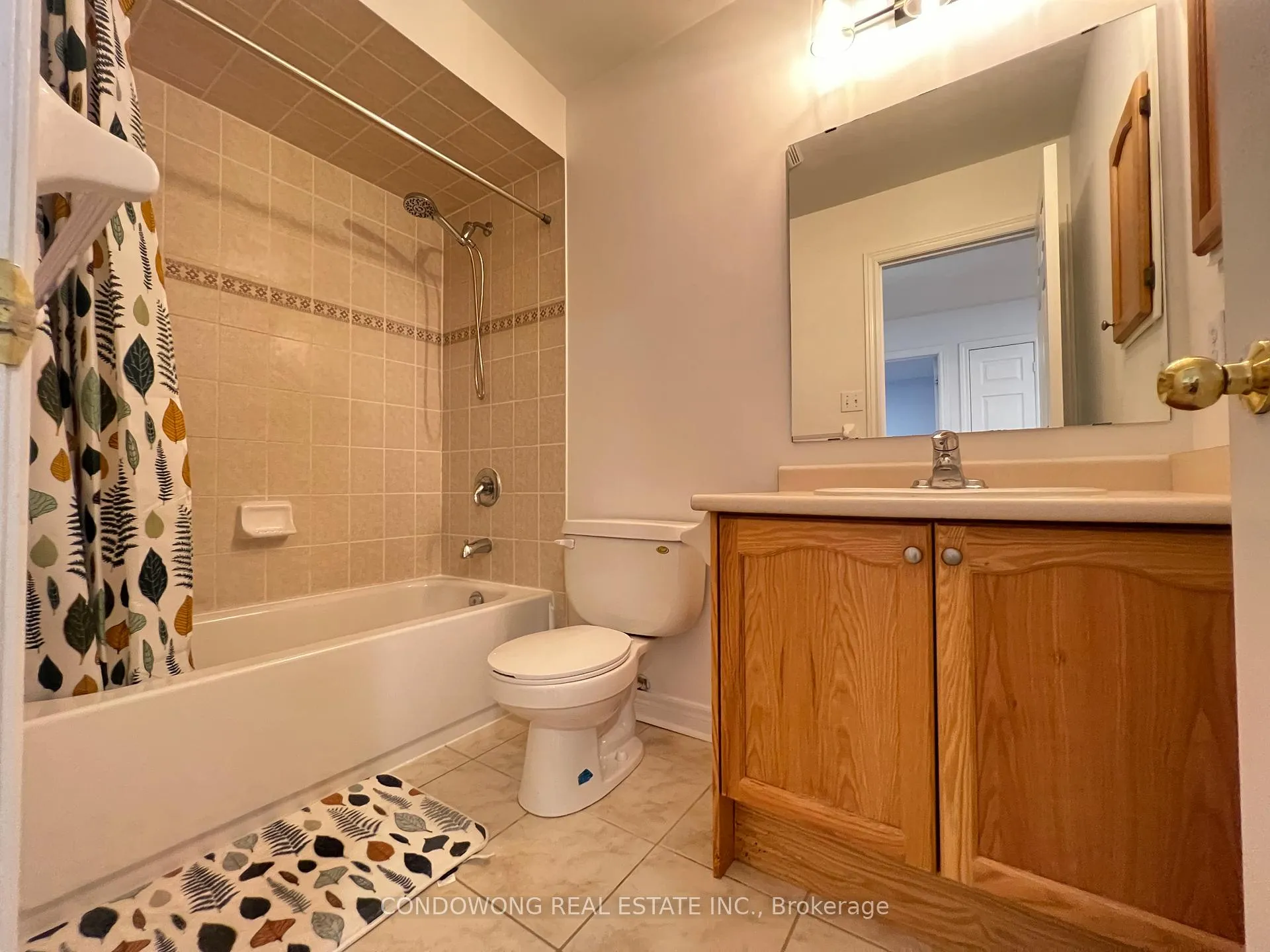 Photo 14 of 194 Autumn Hill Boulevard, Vaughan, Patterson — HOMEH