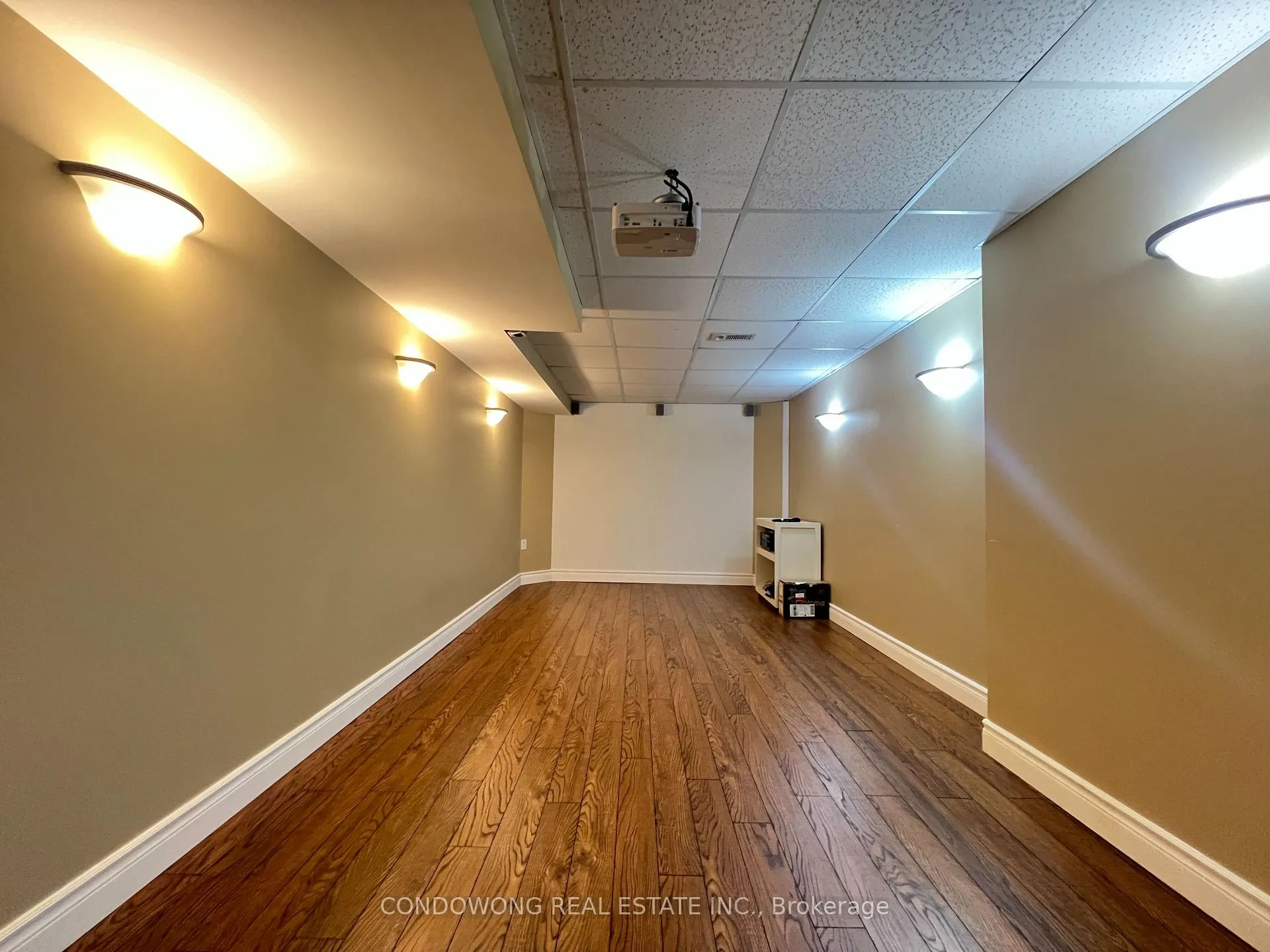 Photo 21 of 194 Autumn Hill Boulevard, Vaughan, Patterson — HOMEH