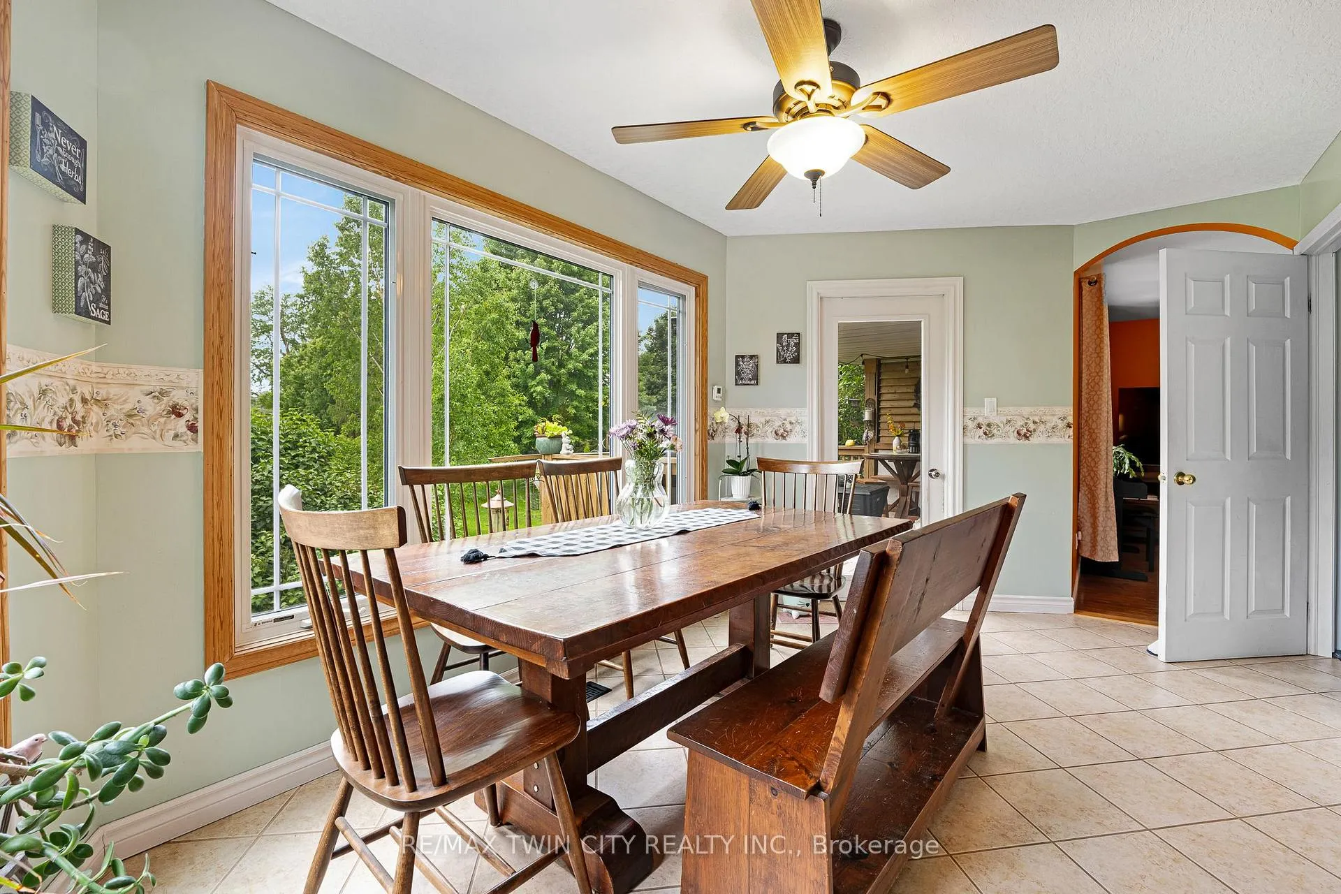 Photo 13 of 61 Adelaide Street, Wellesley — HOMEH
