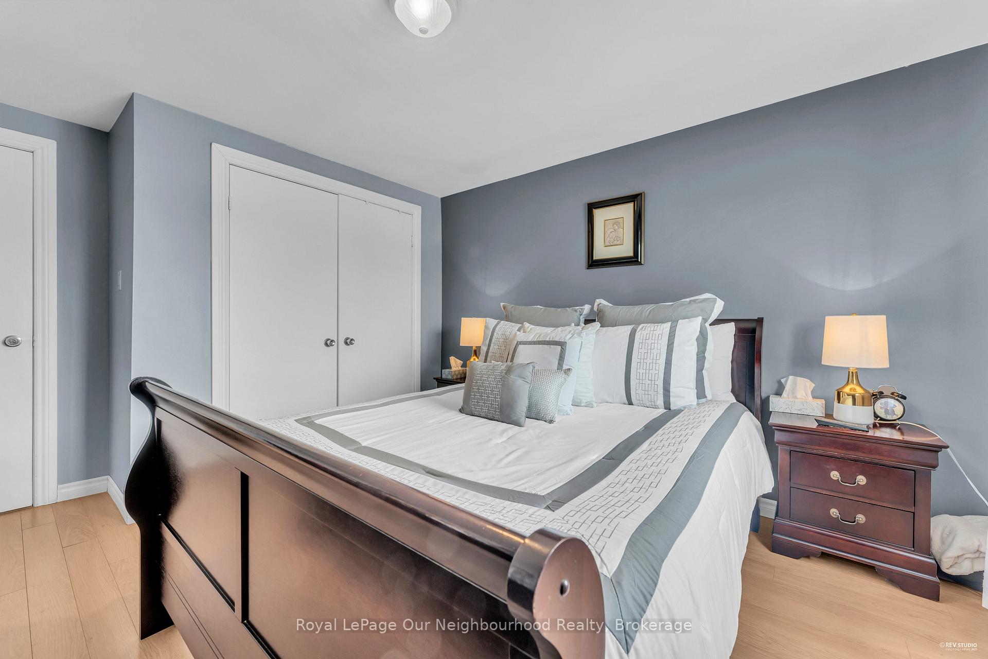 Photo 21 of 89 Chaucer Crescent, Barrie, Letitia Heights — HOMEH